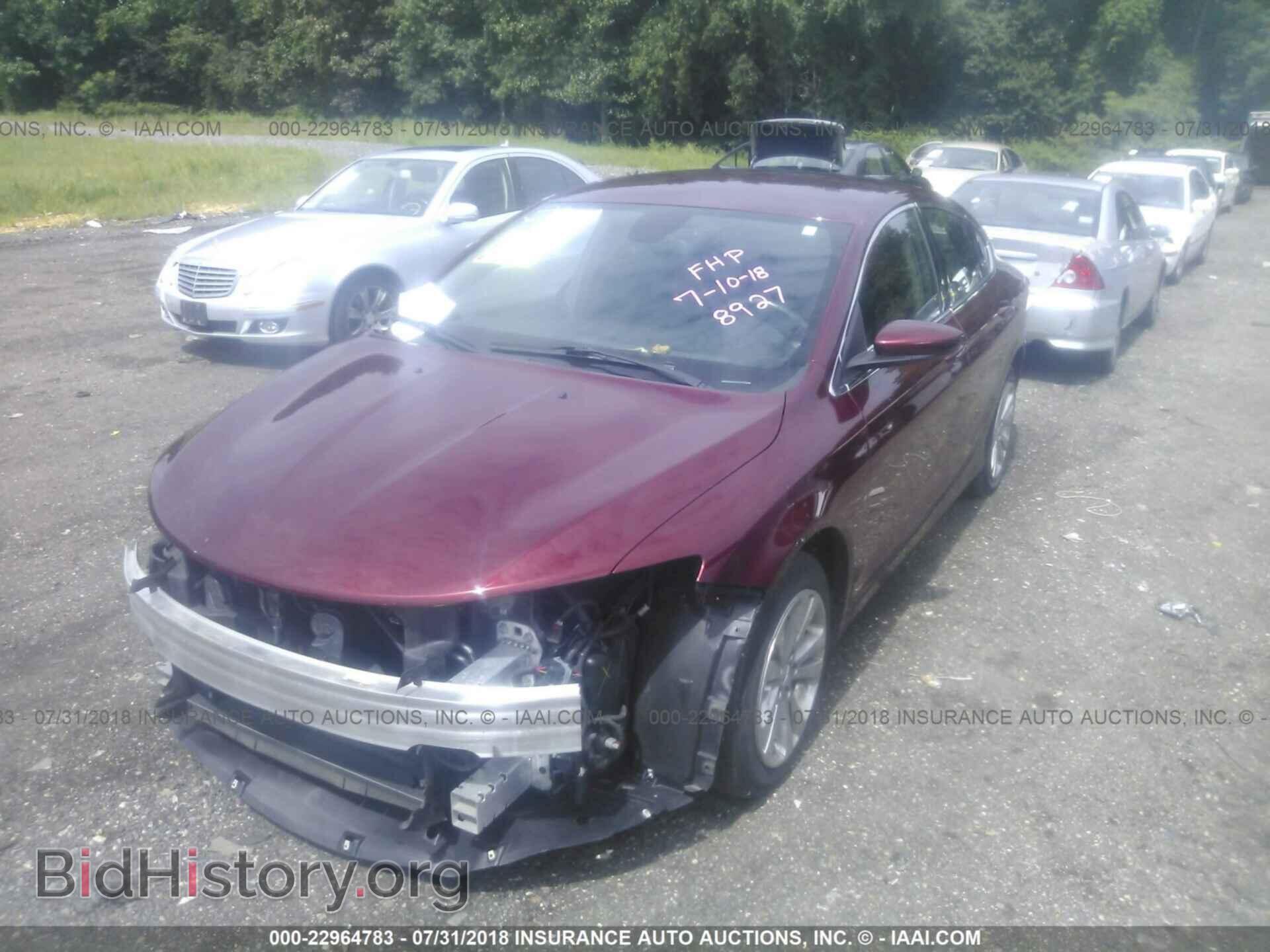 2015 Chrysler 200 - VIN: 1C3CCCAB3FN568927 - Фото 2