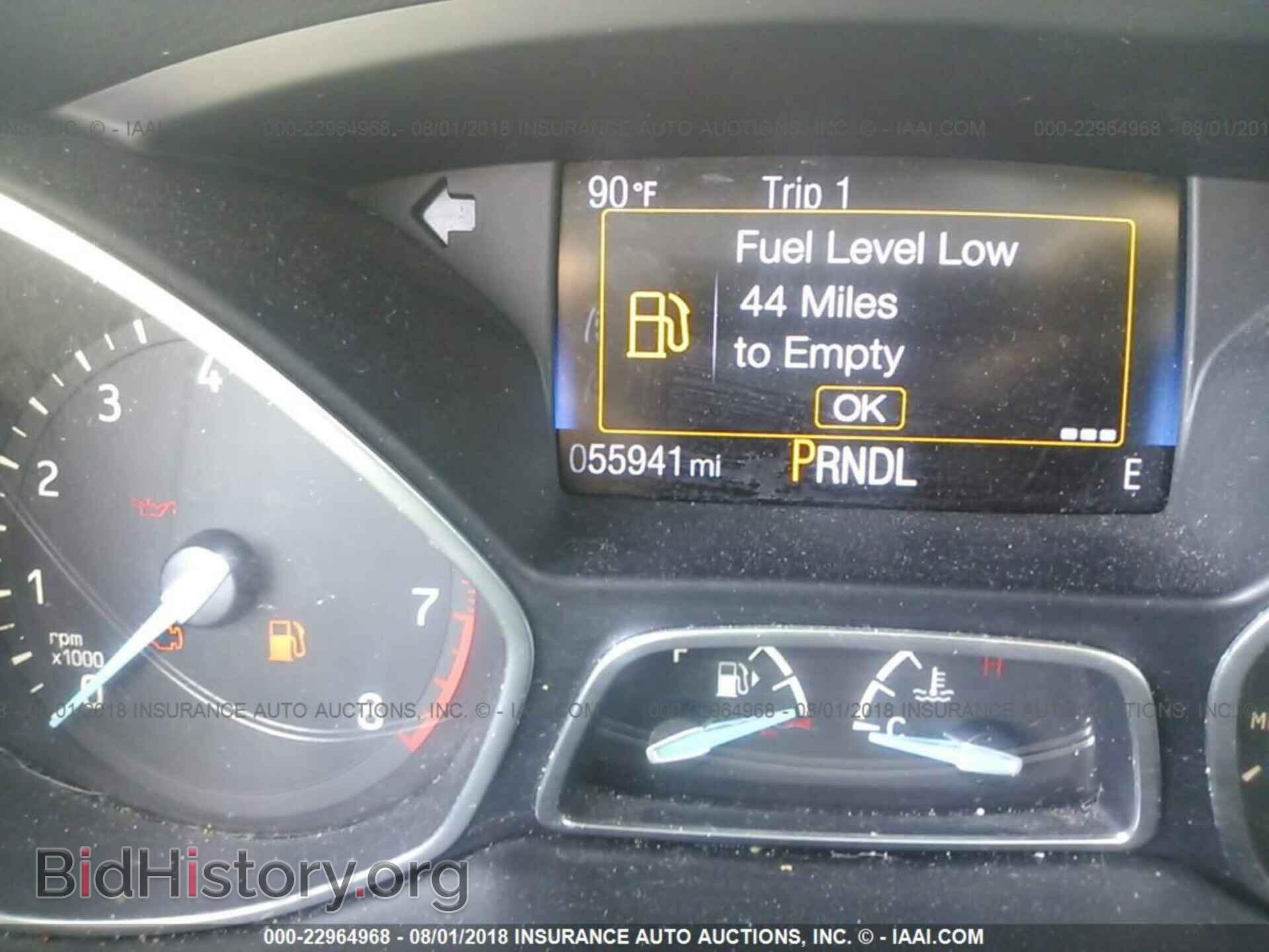 2016 Ford Focus - VIN: 1FADP3F29GL264162 - Photo 7