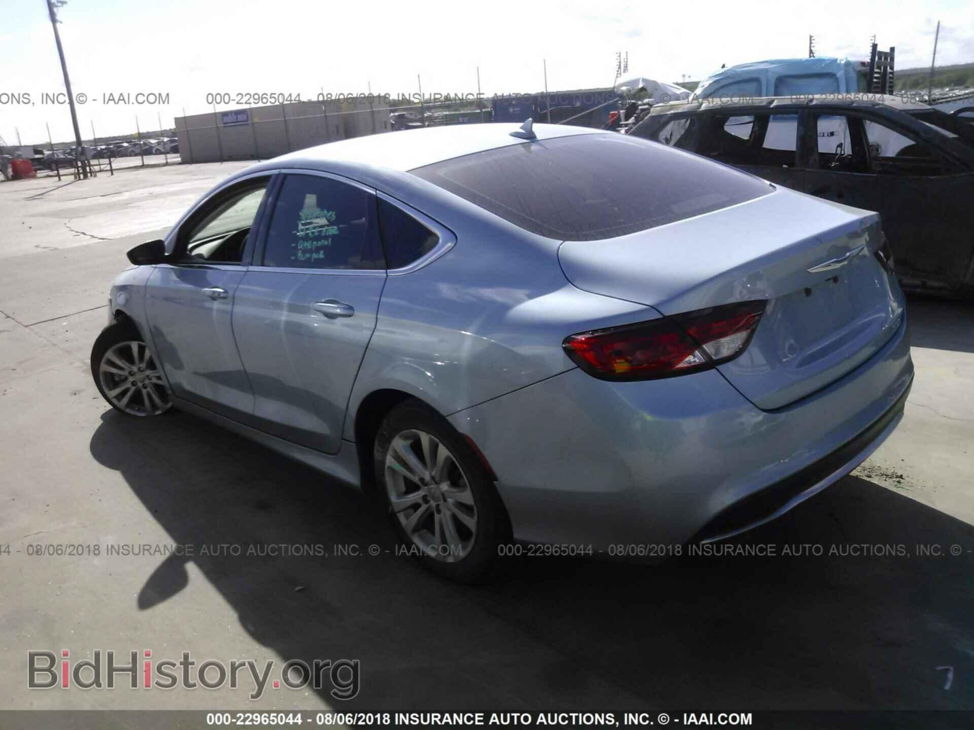 2015 Chrysler 200 - VIN: 1C3CCCAB5FN685442 - Photo 3