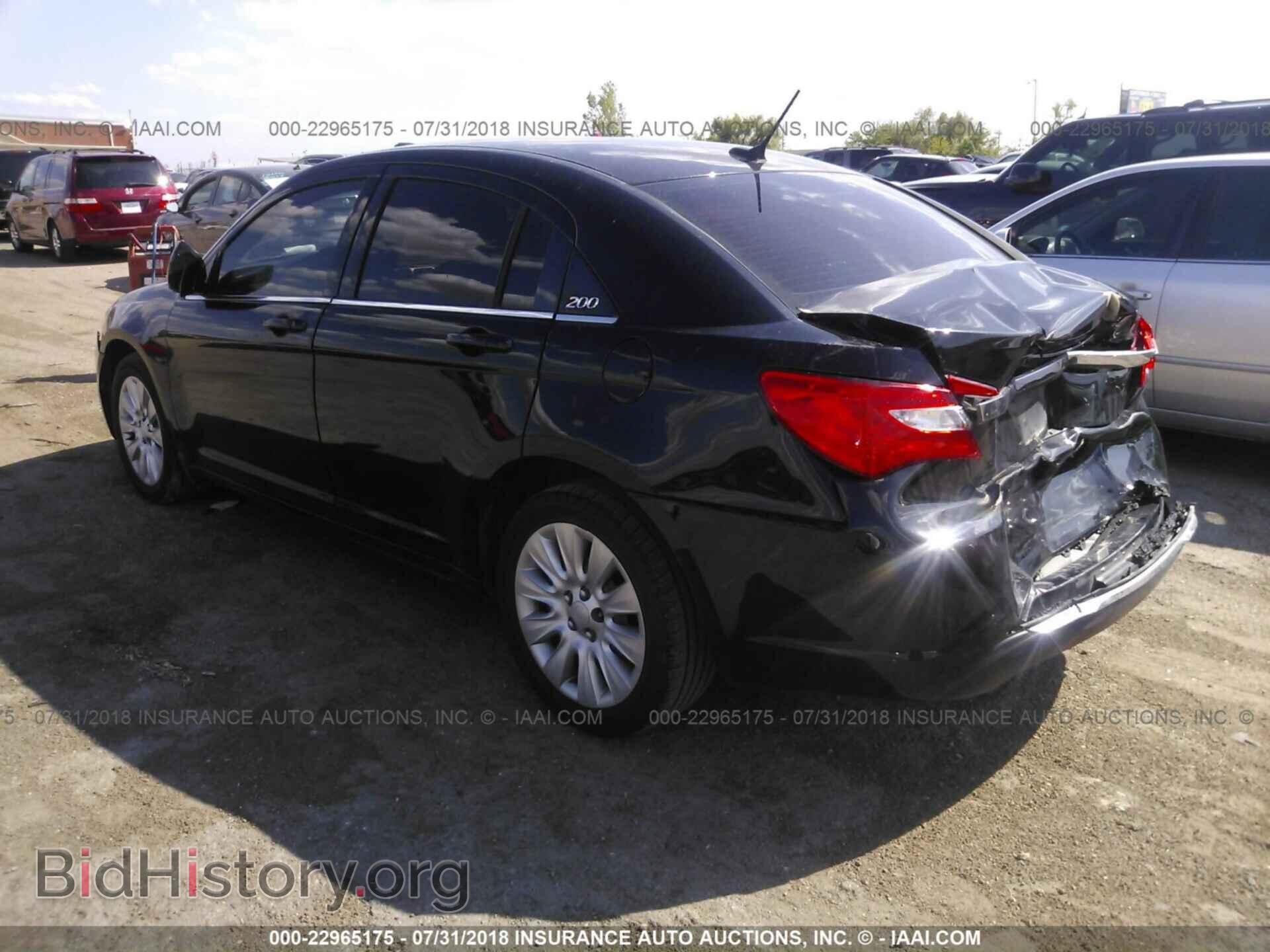 2013 Chrysler 200 - VIN: 1C3CCBAB4DN622727 - Фото 3