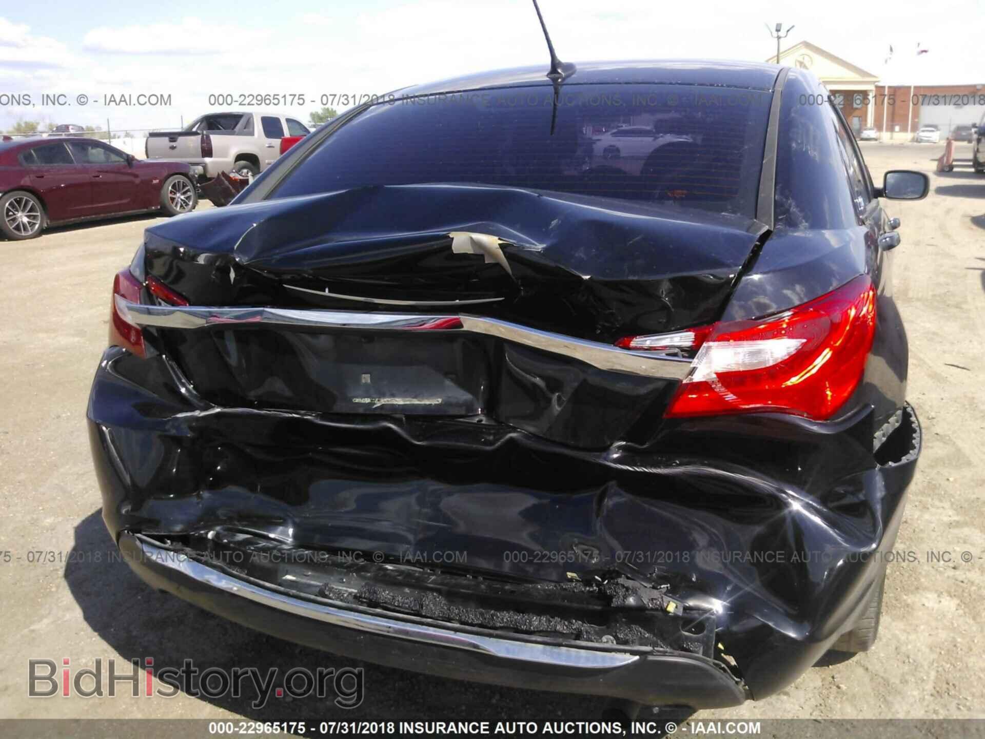 2013 Chrysler 200 - VIN: 1C3CCBAB4DN622727 - Фото 6