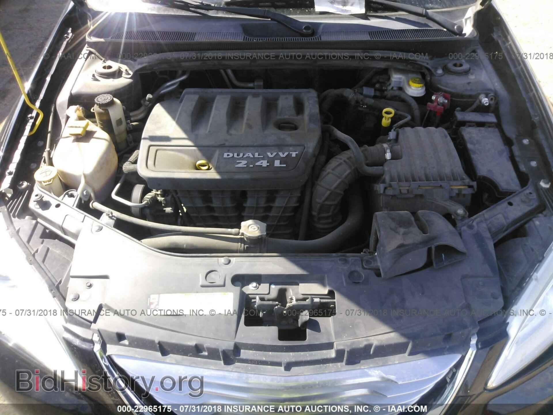 2013 Chrysler 200 - VIN: 1C3CCBAB4DN622727 - Фото 10