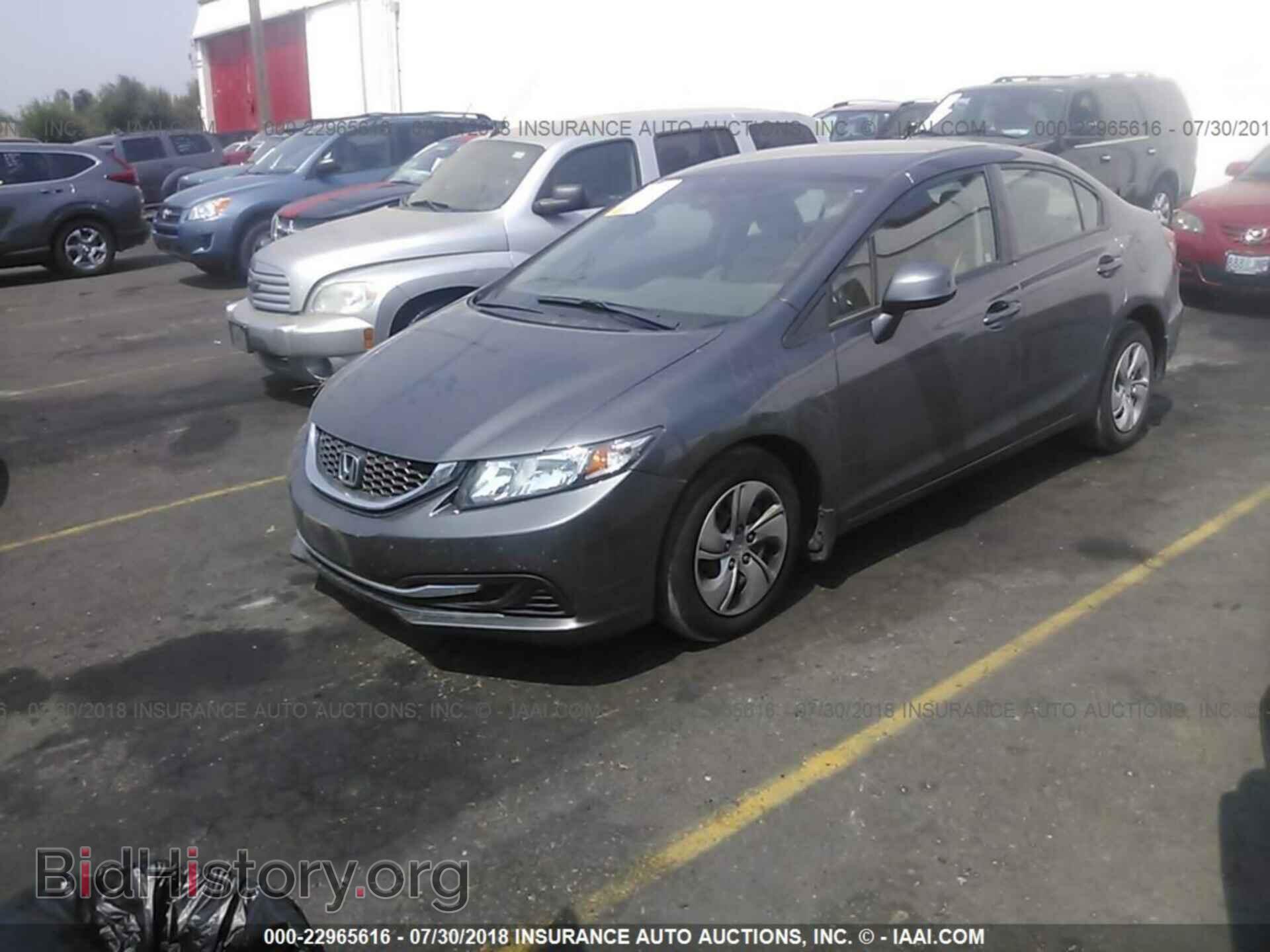 2013 Honda Civic - VIN: 2HGFB2F59DH561139 - Фото 2