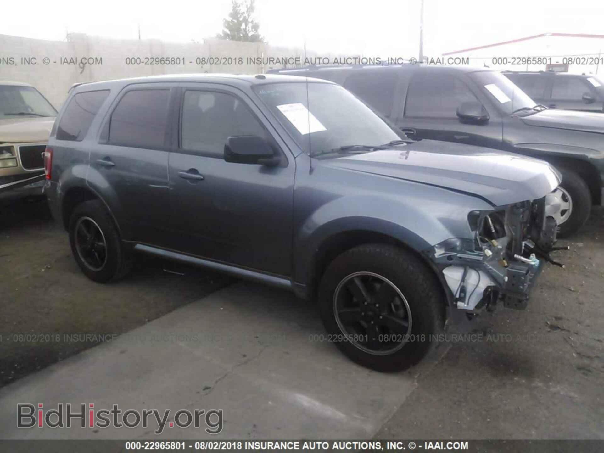 Photo 1FMCU9D79CKC02837 - Ford Escape 2012