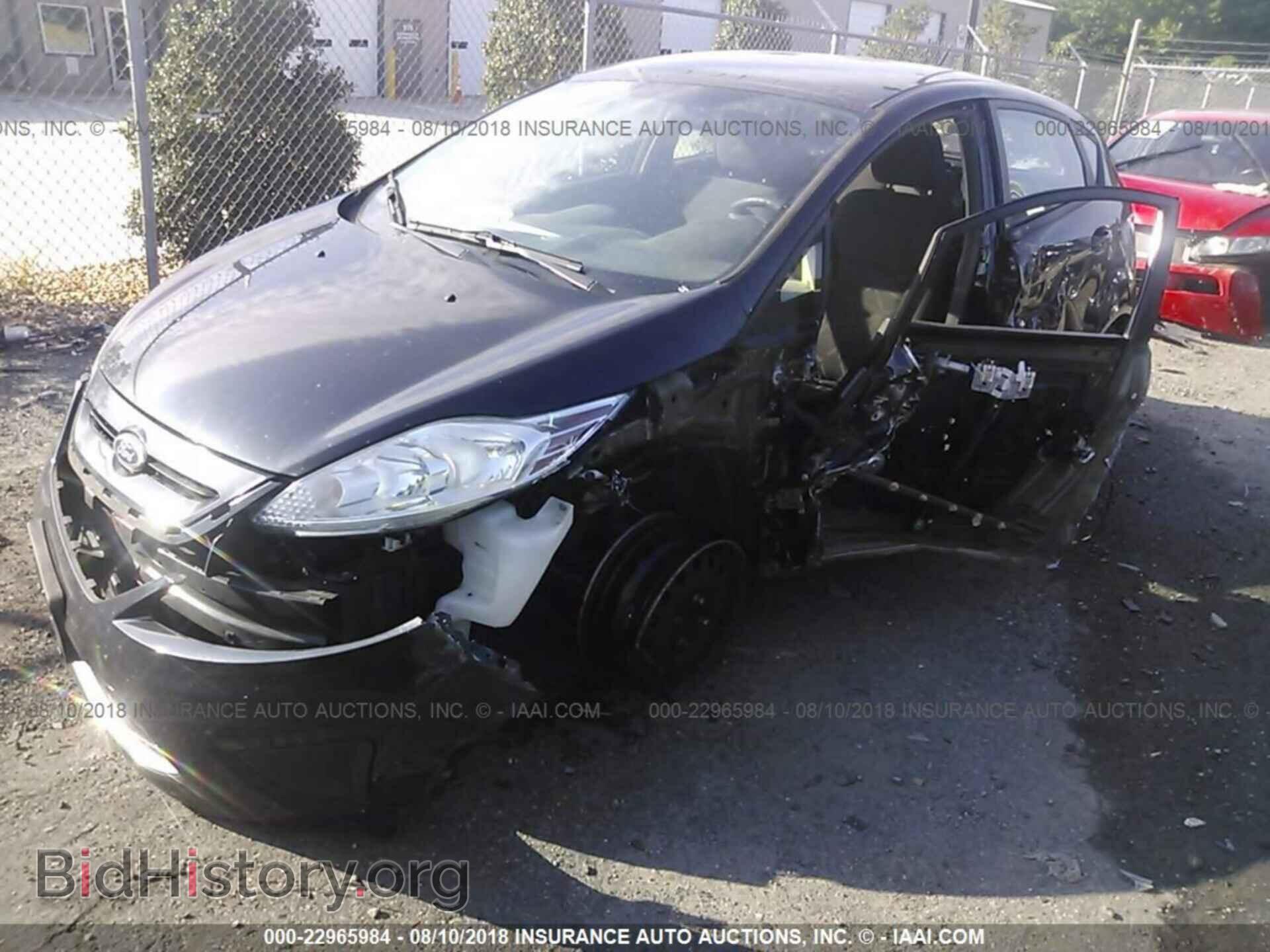 2011 Ford Fiesta - VIN: 3FADP4EJ9BM232382 - Фото 2