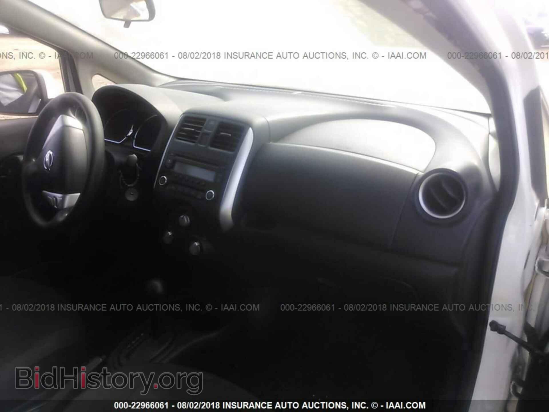2014 Nissan Versa note - VIN: 3N1CE2CP3EL384274 - Photo 5