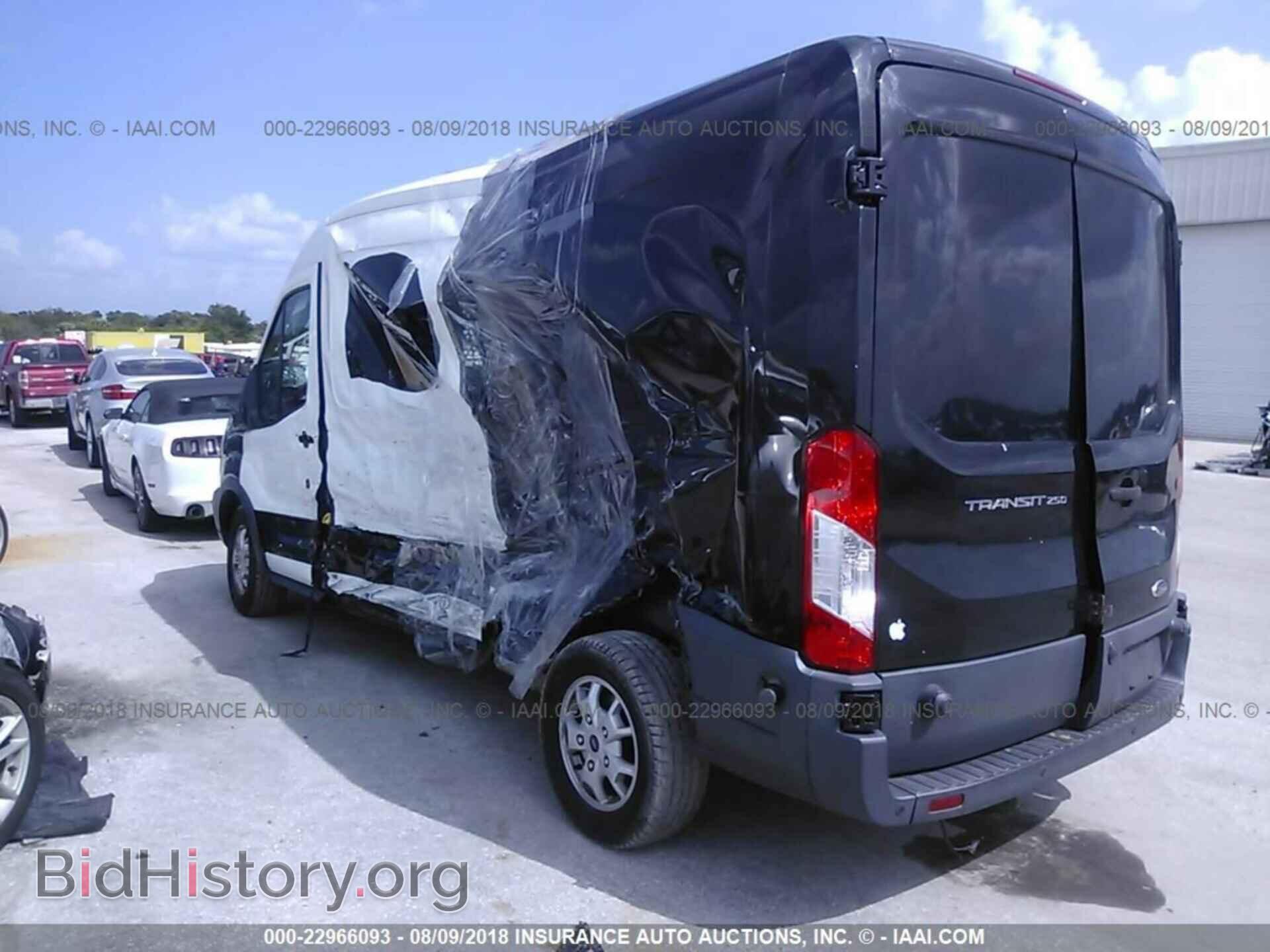 2015 Ford Transit - VIN: 1FTYR2CM5FKA87345 - Фото 6