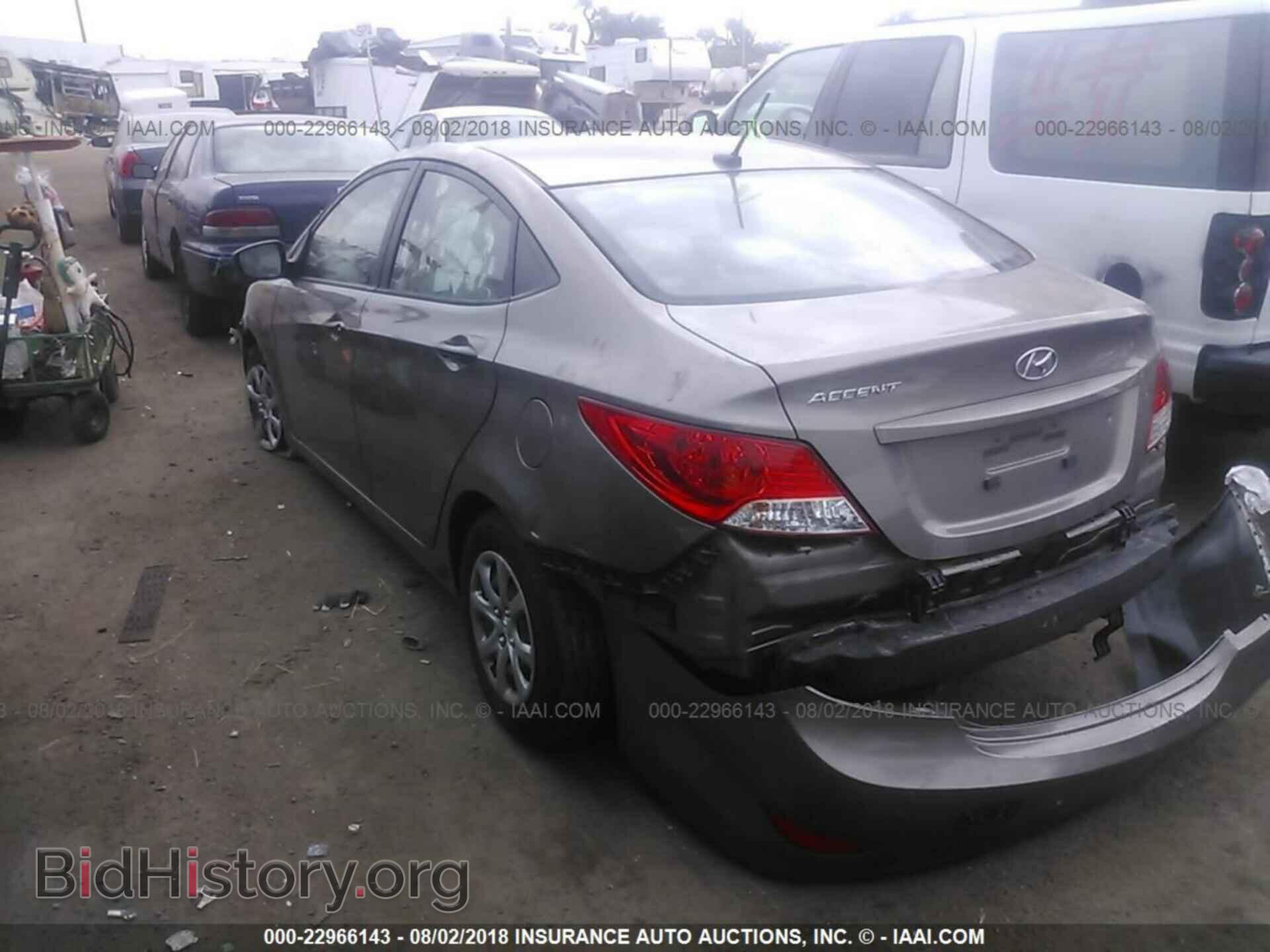 2012 Hyundai Accent - VIN: KMHCT4AE2CU081792 - Фото 3