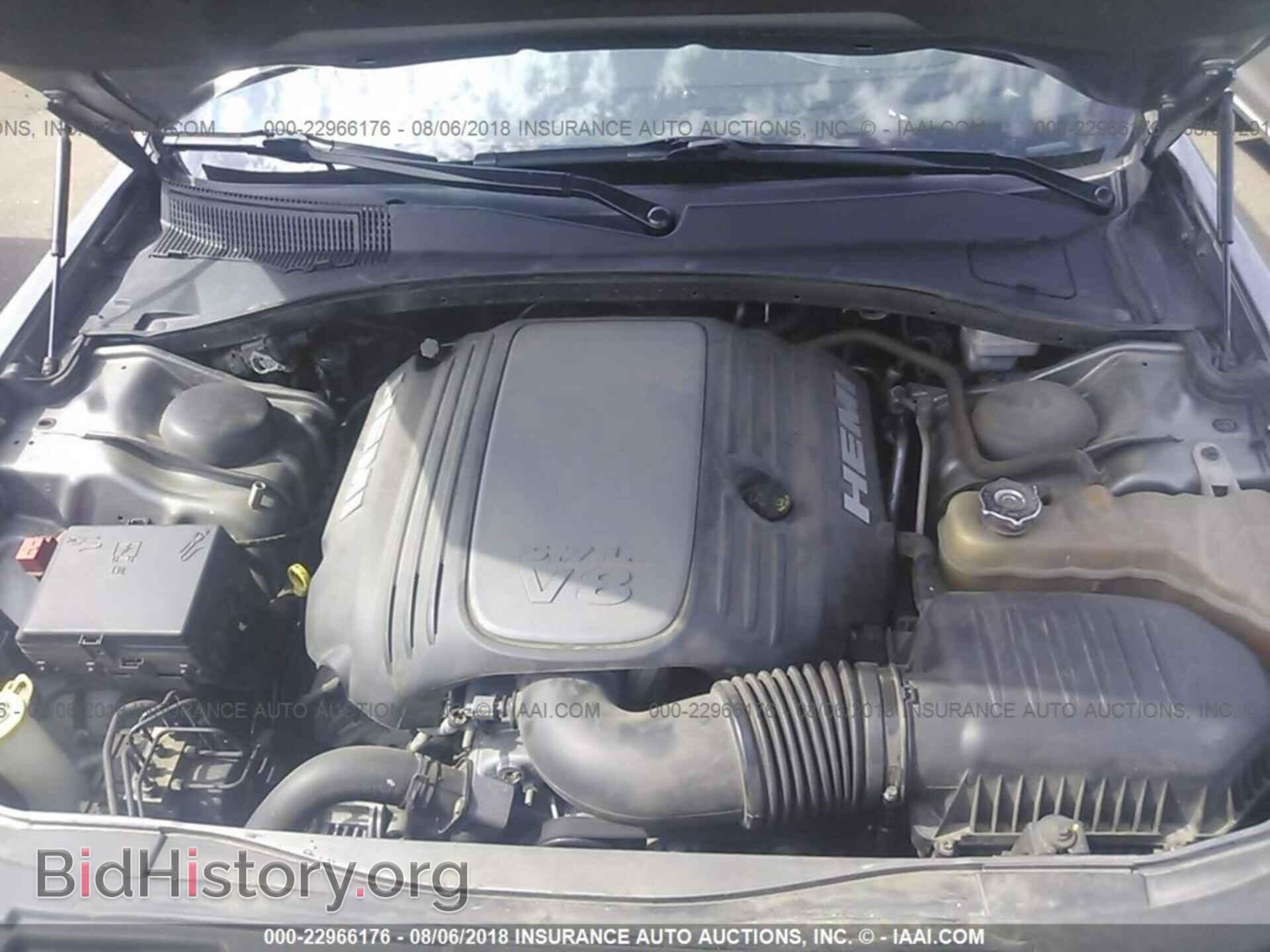 2012 Chrysler 300c - VIN: 2C3CCAKT1CH195435 - Фото 10