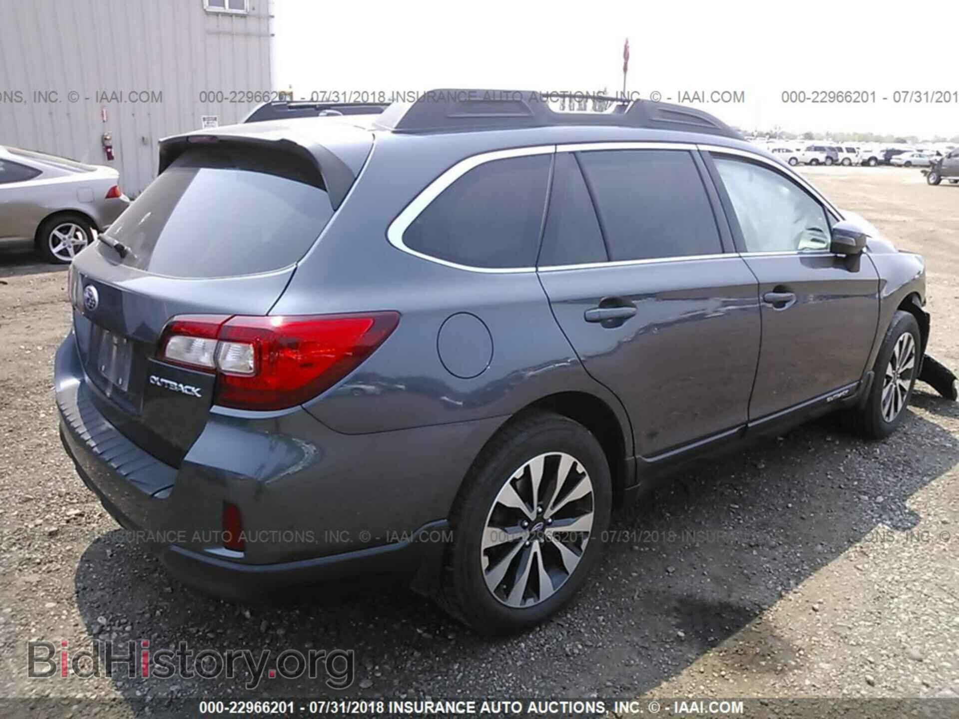 2015 Subaru Outback - VIN: 4S4BSBNC6F3297151 - Фото 4