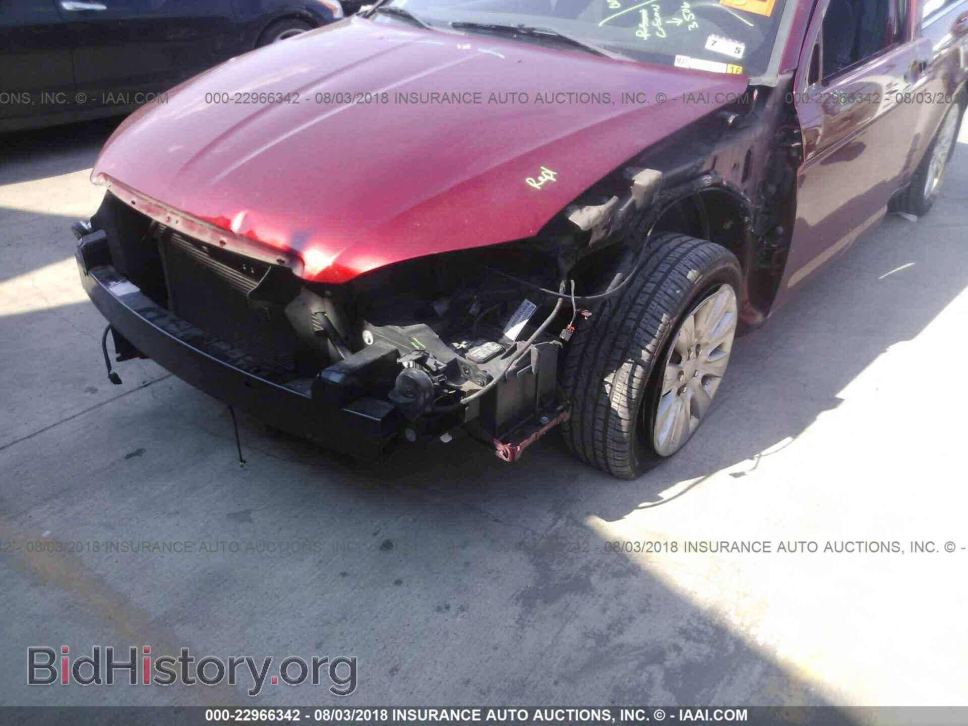 2013 Chrysler 200 - VIN: 1C3CCBAG7DN738791 - Photo 6