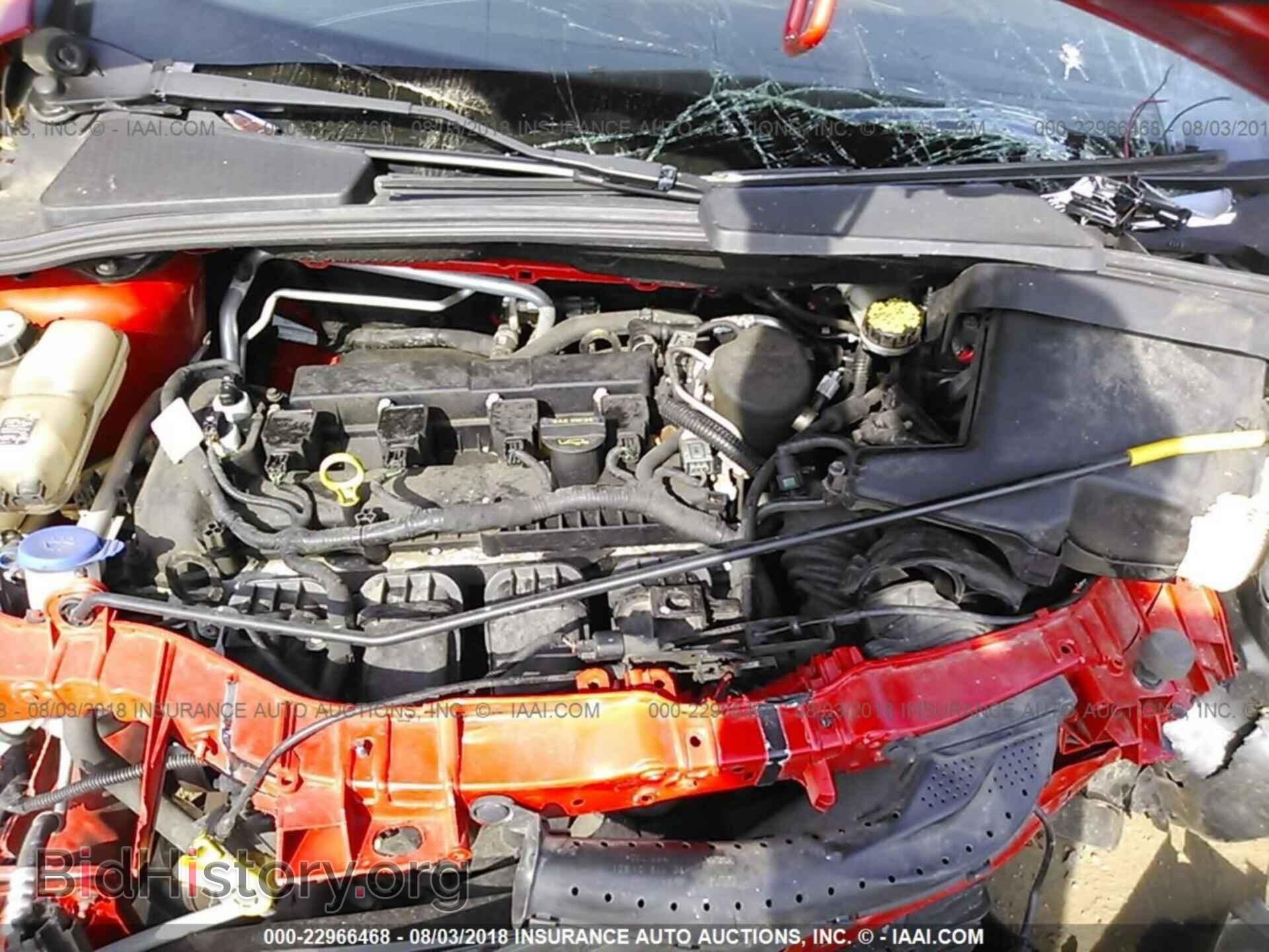 2012 Ford Focus - VIN: 1FAHP3M24CL158040 - Photo 10
