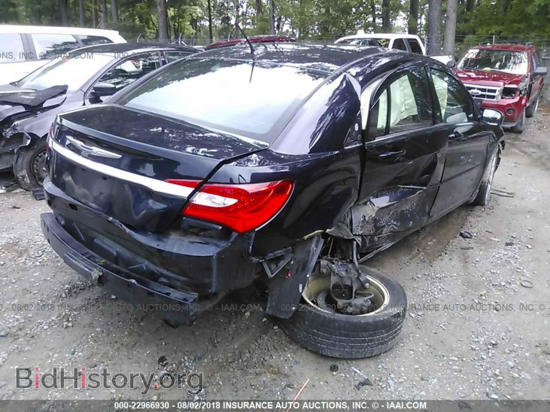 2012 Chrysler 200 - VIN: 1C3CCBBB0CN212620 - Фото 4