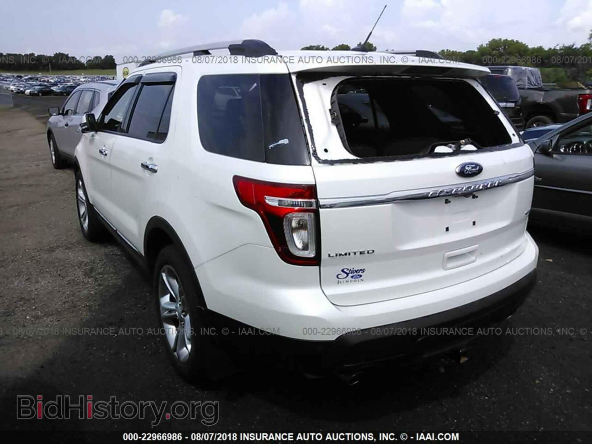 2013 Ford Explorer - VIN: 1FM5K8F88DGA01255 - Photo 3