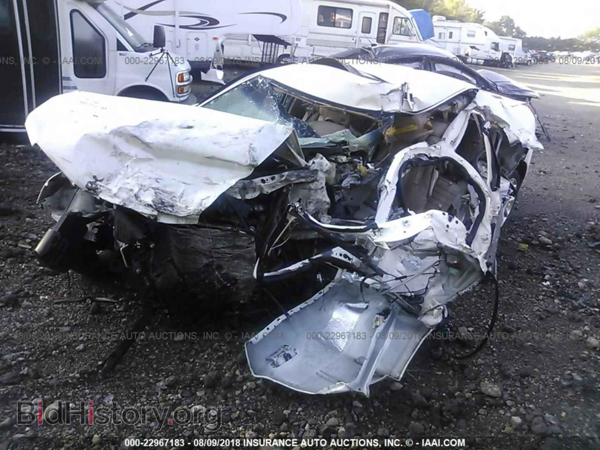 2006 CADILLAC CTS - VIN: 1G6DP577460125446 - Фото 2