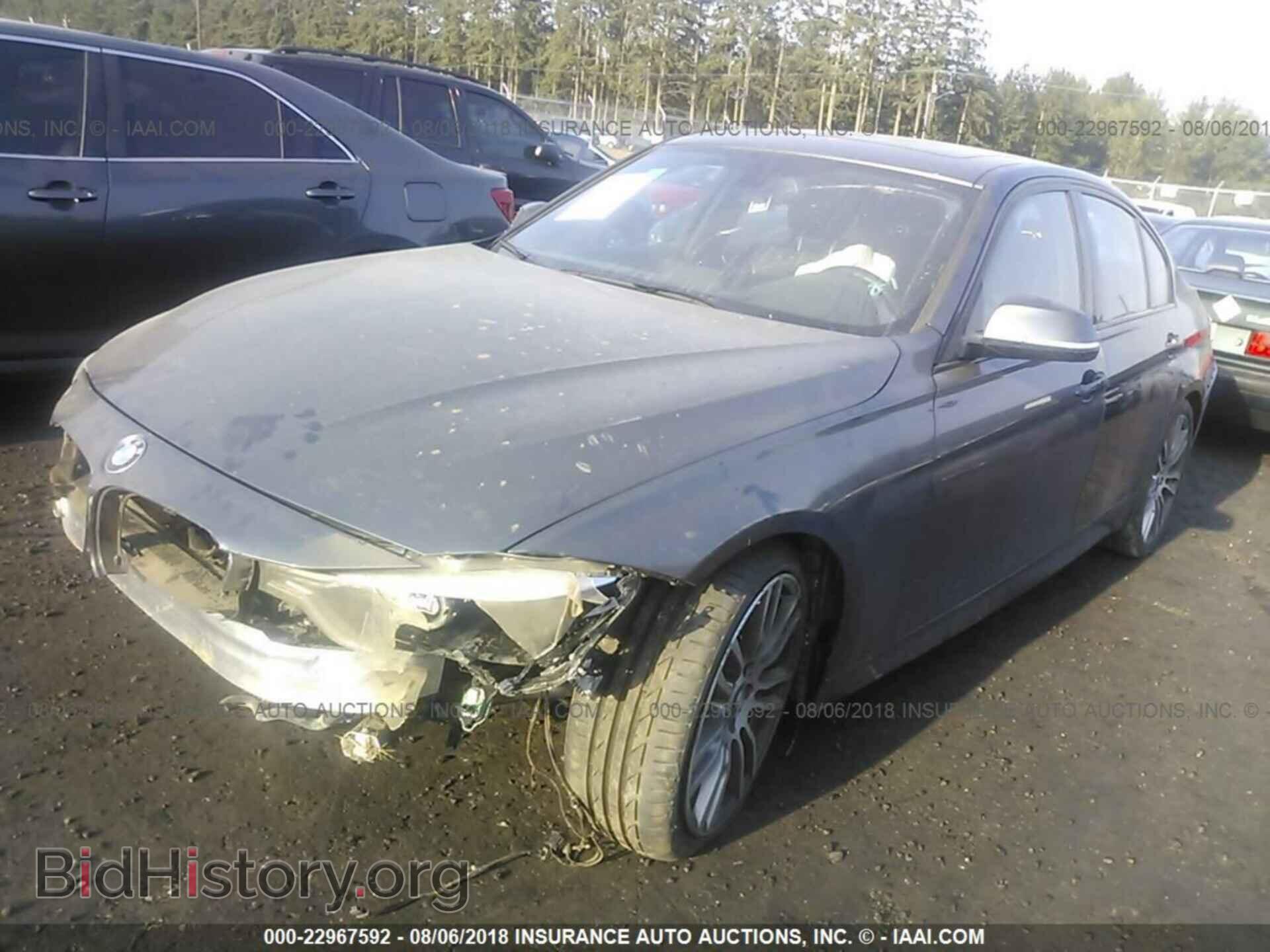 2017 BMW 340 (VIN WBA8B3G57HNU35609) — фото 2 из 10