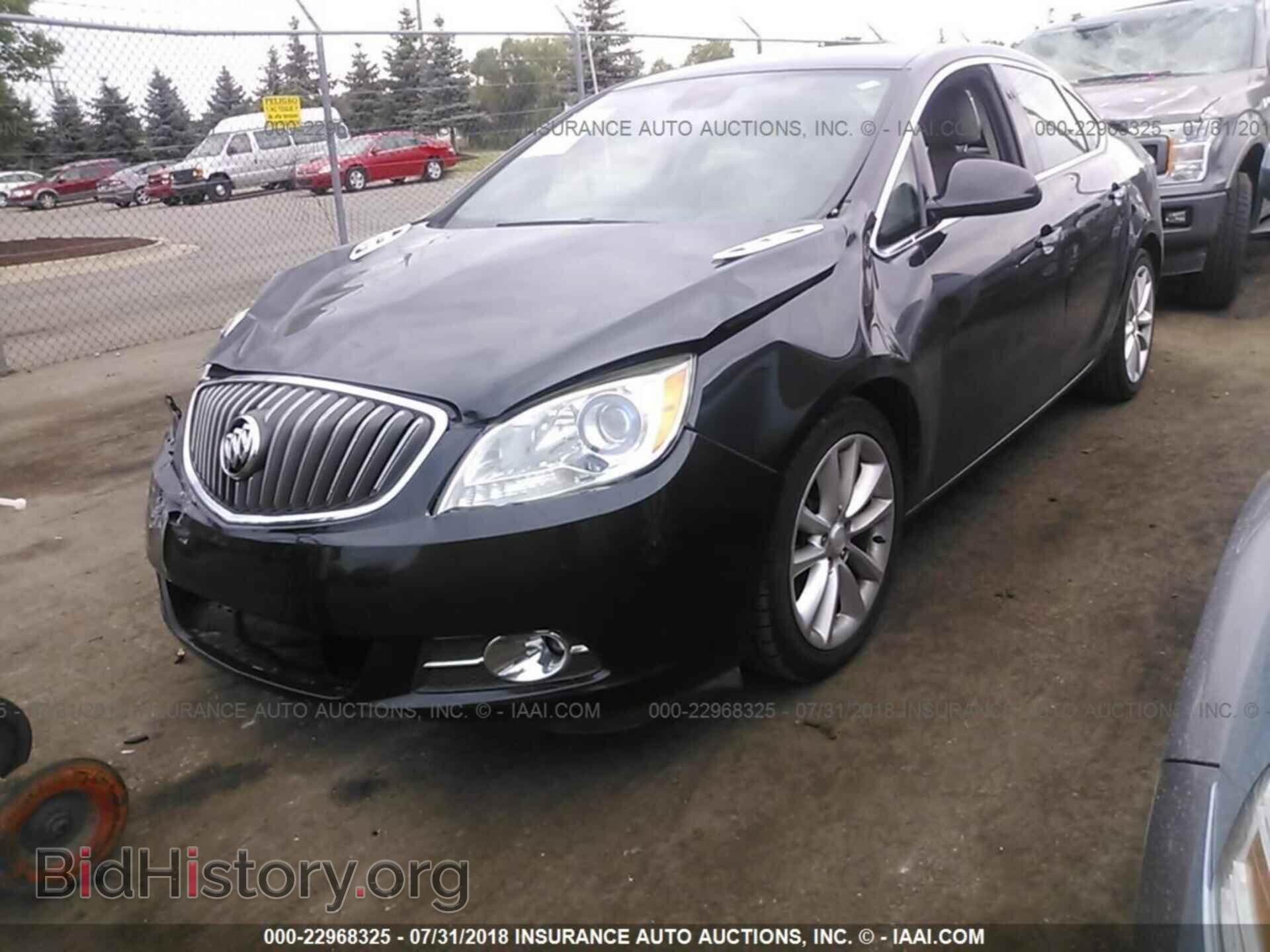 2013 Buick Verano - VIN: 1G4PP5SK2D4132788 - Photo 2
