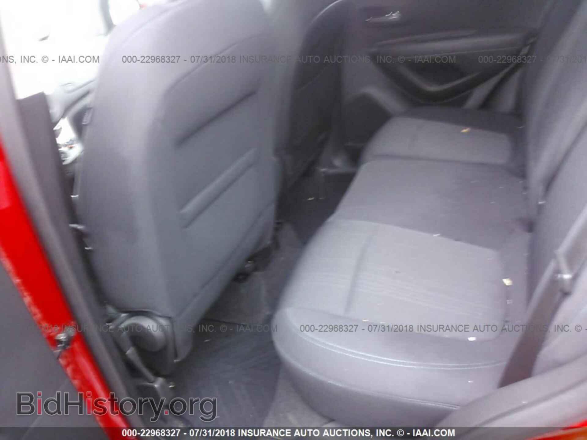 2016 Chevrolet Trax - VIN: KL7CJPSB1GB643874 - Фото 8