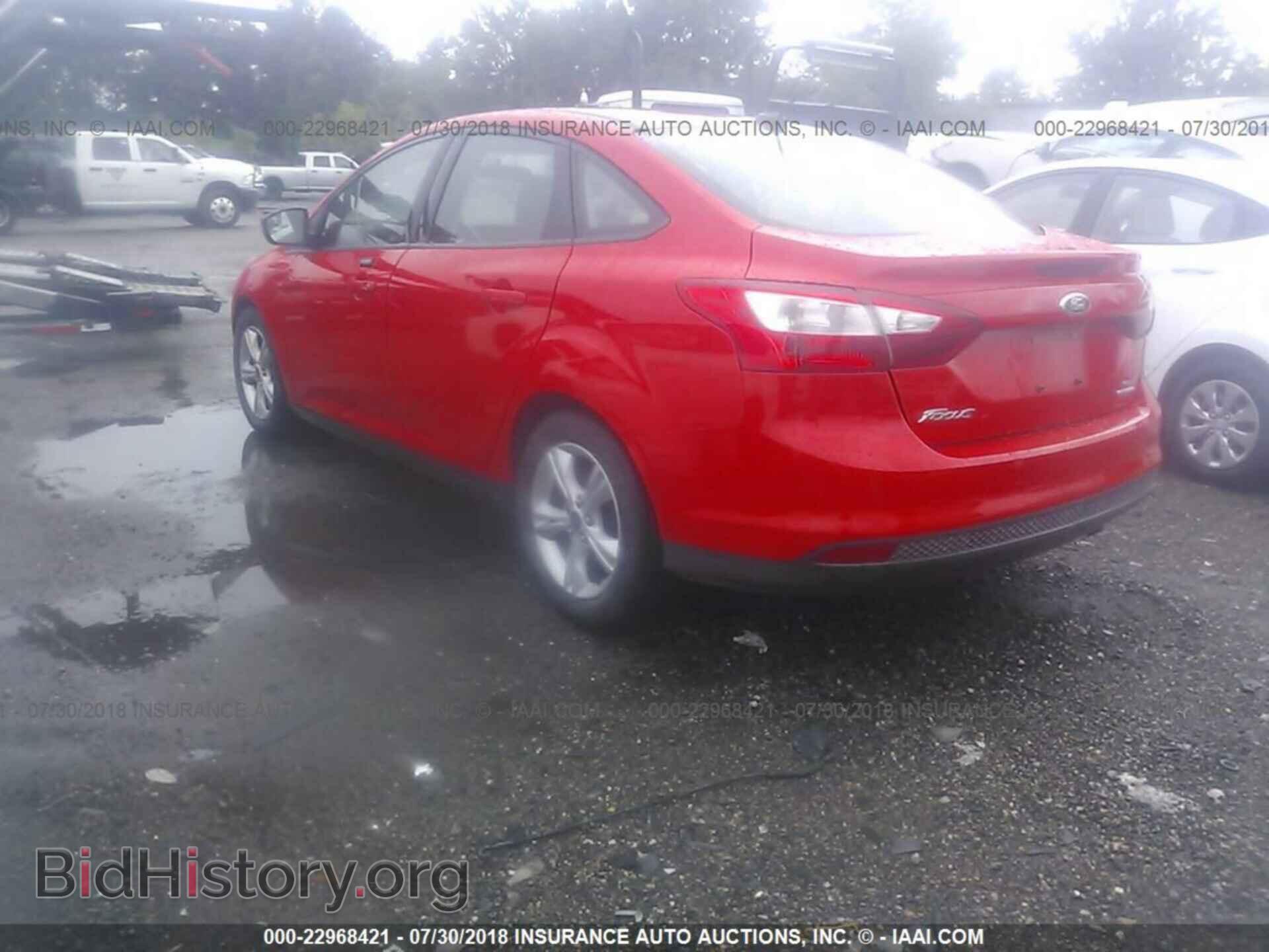 2014 Ford Focus - VIN: 1FADP3F25EL360562 - Photo 3