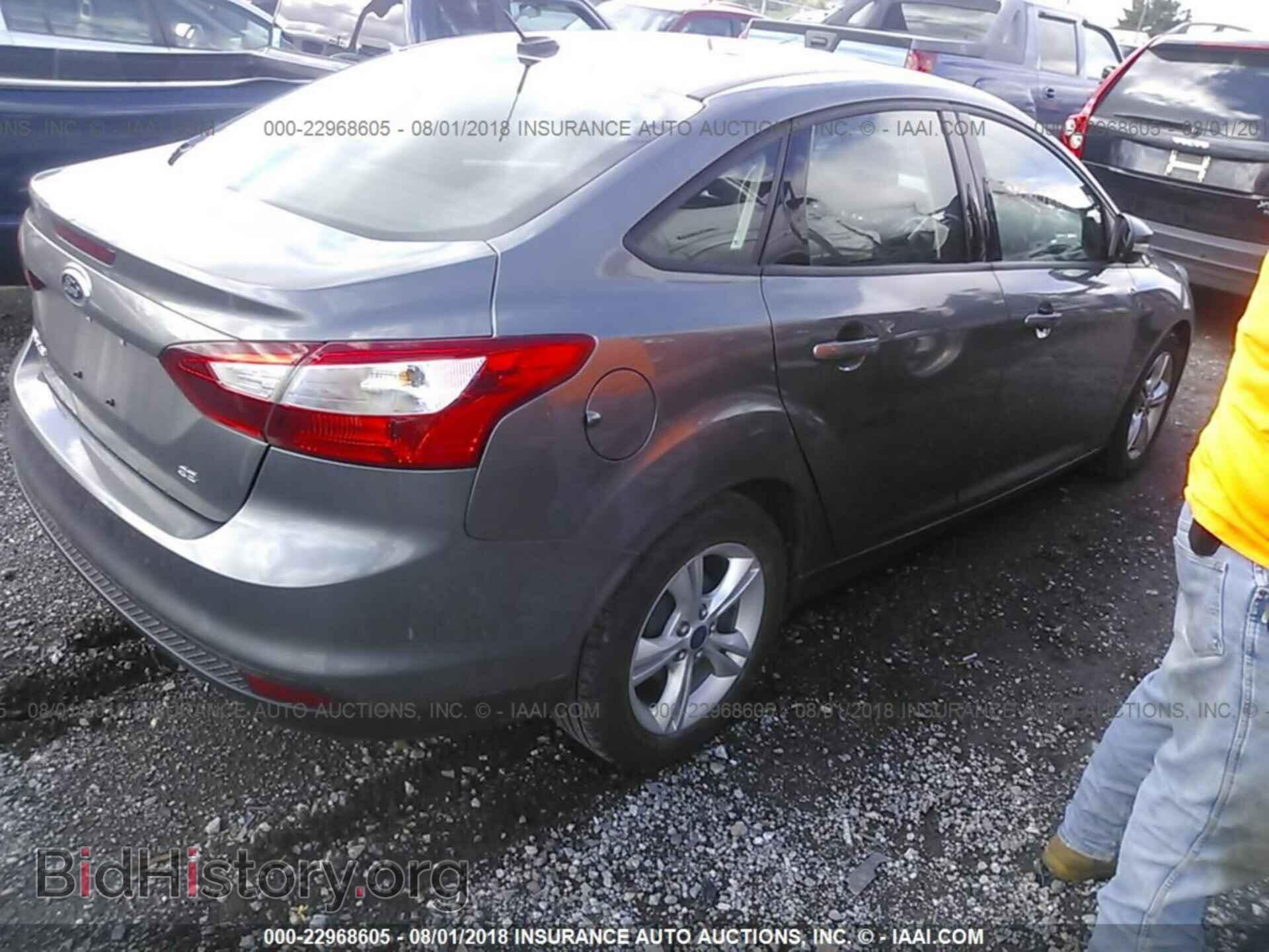 2013 FORD FOCUS - VIN: 1FADP3F23DL206995 - Photo 4