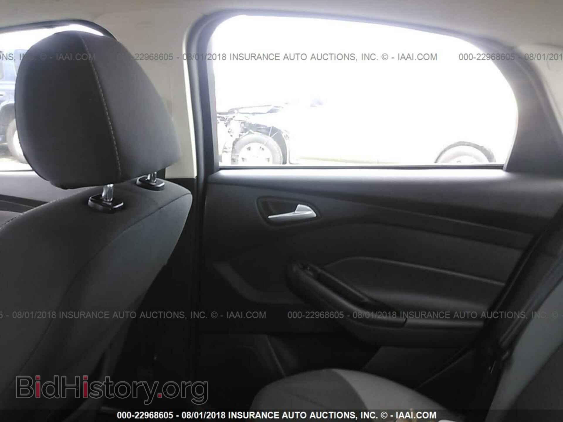 2013 FORD FOCUS - VIN: 1FADP3F23DL206995 - Photo 8