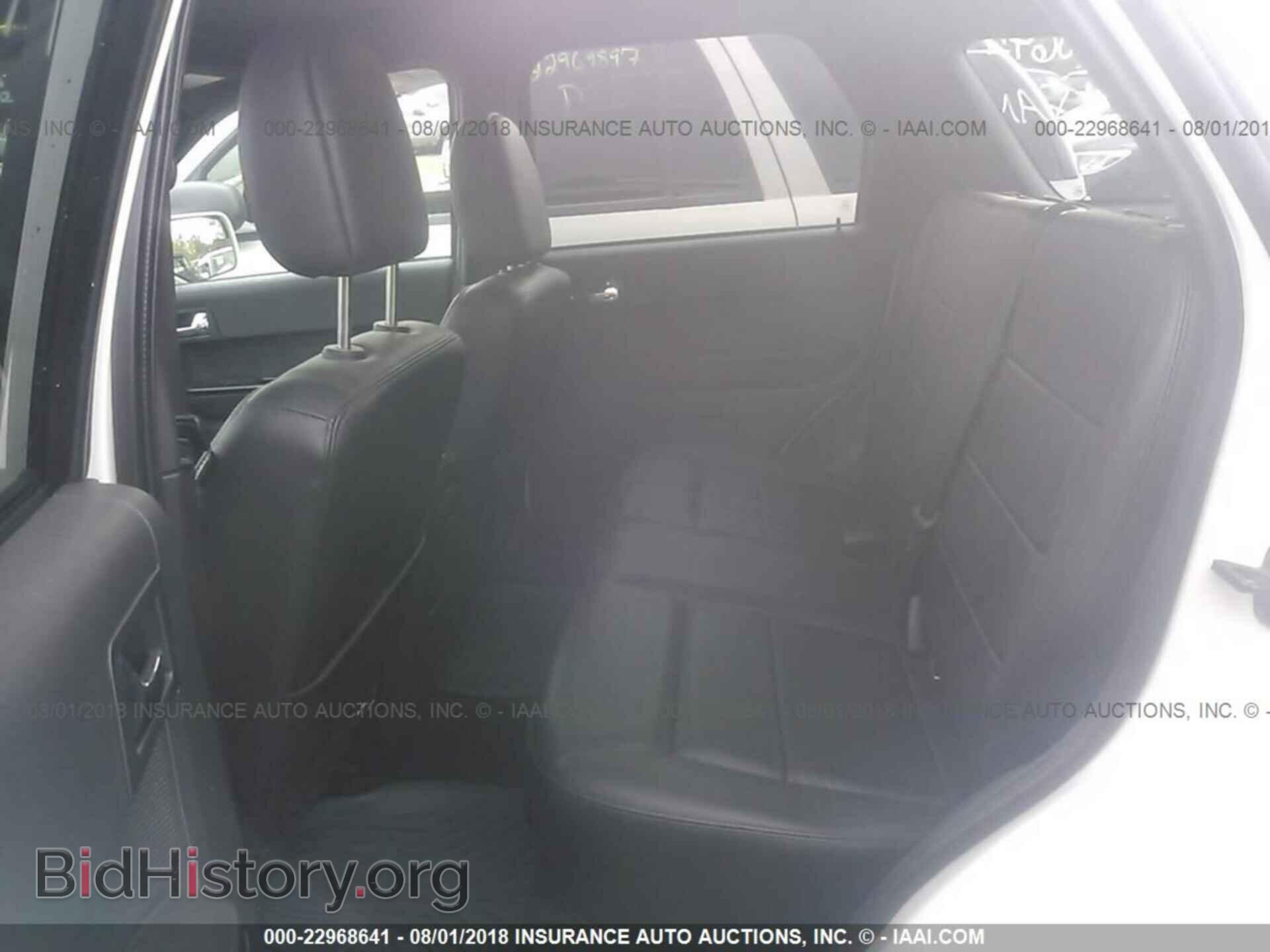 2012 Ford Escape - VIN: 1FMCU9EG3CKC44662 - Фото 8