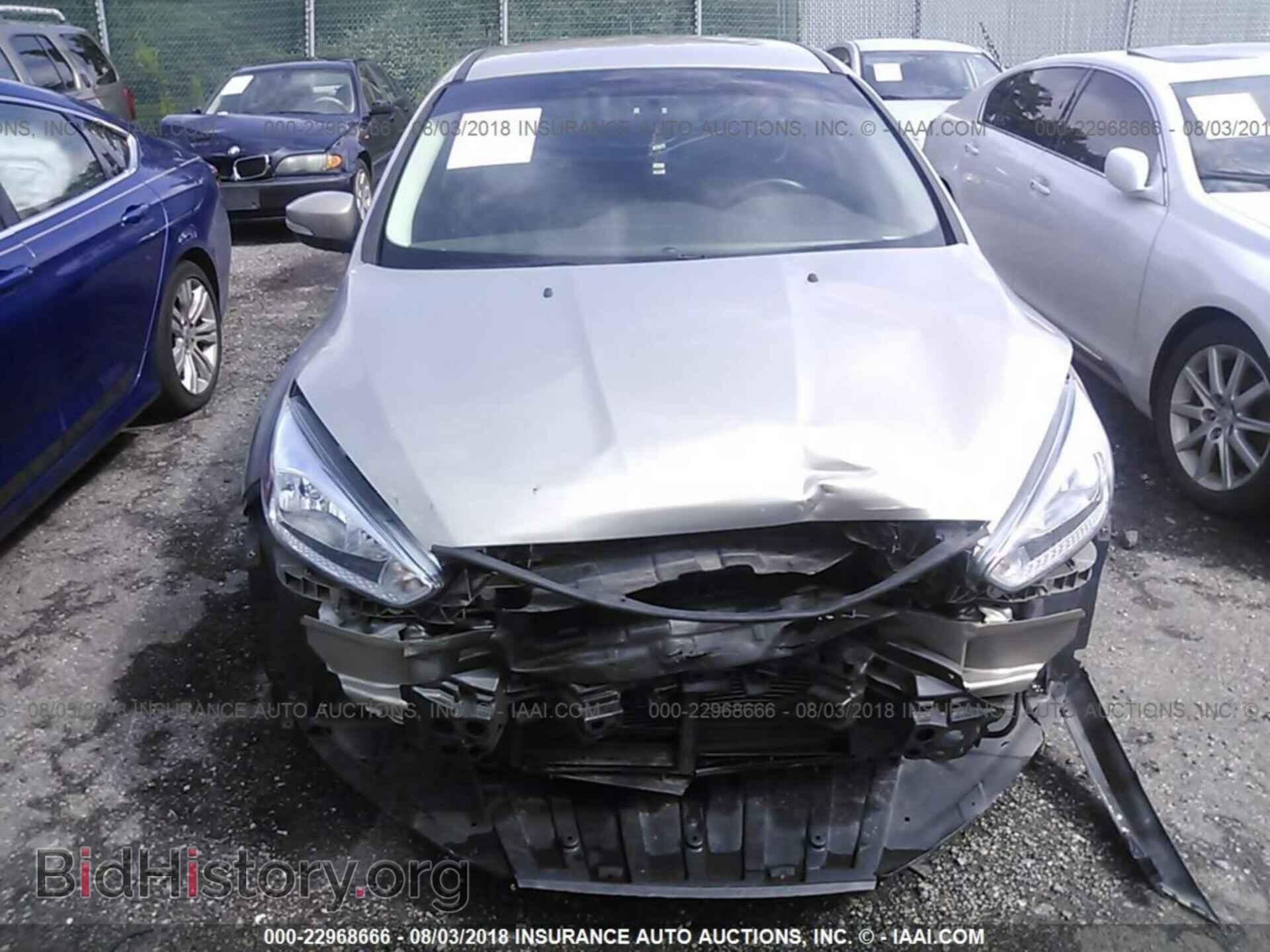 2015 Ford Focus - VIN: 1FADP3K23FL214104 - Photo 6