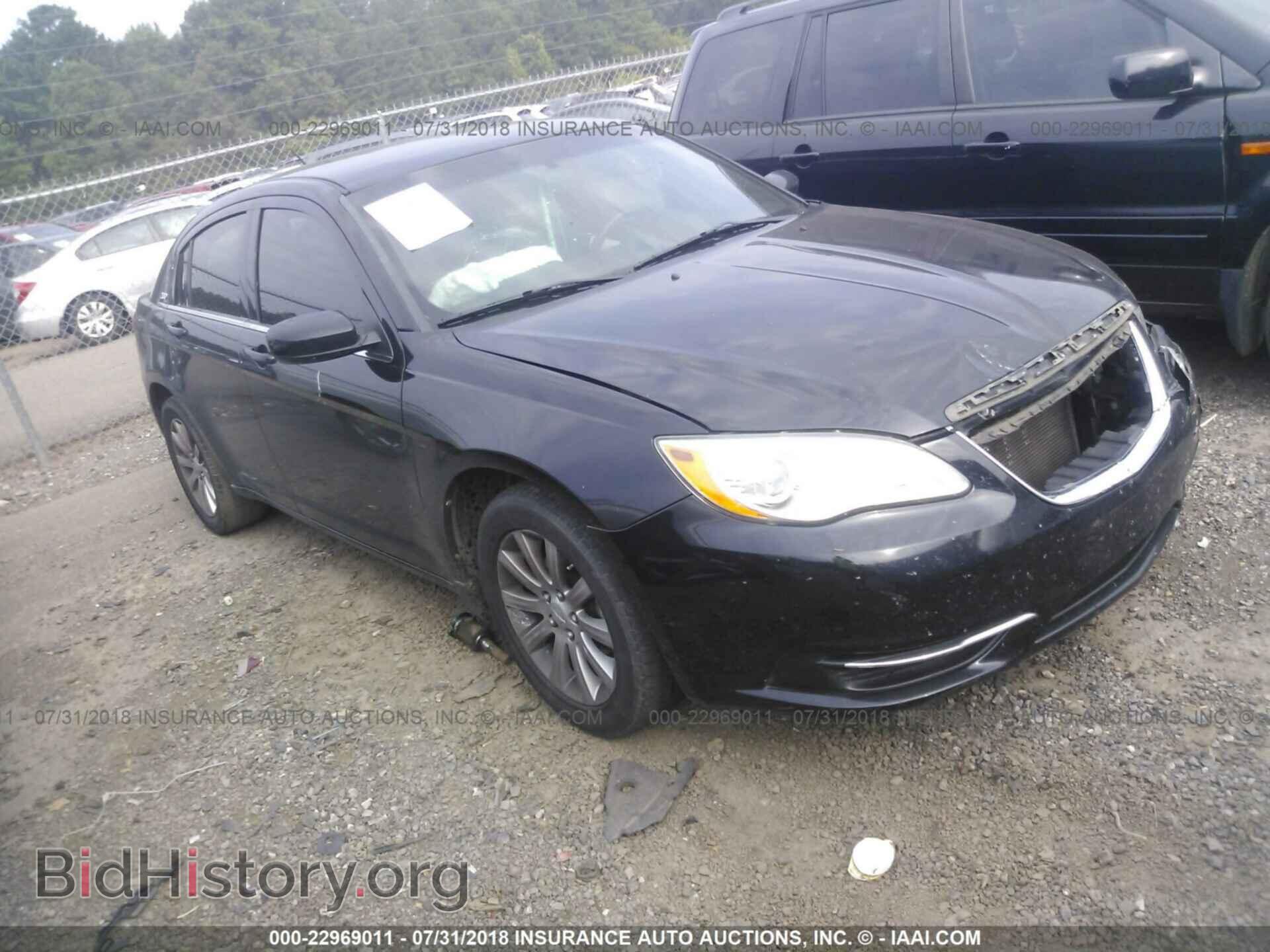 Photo 1C3CCBBB1DN515228 - Chrysler 200 2013
