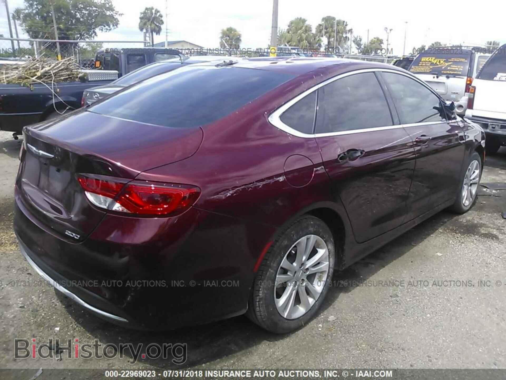2017 Chrysler 200 - VIN: 1C3CCCAB0HN505013 - Фото 4