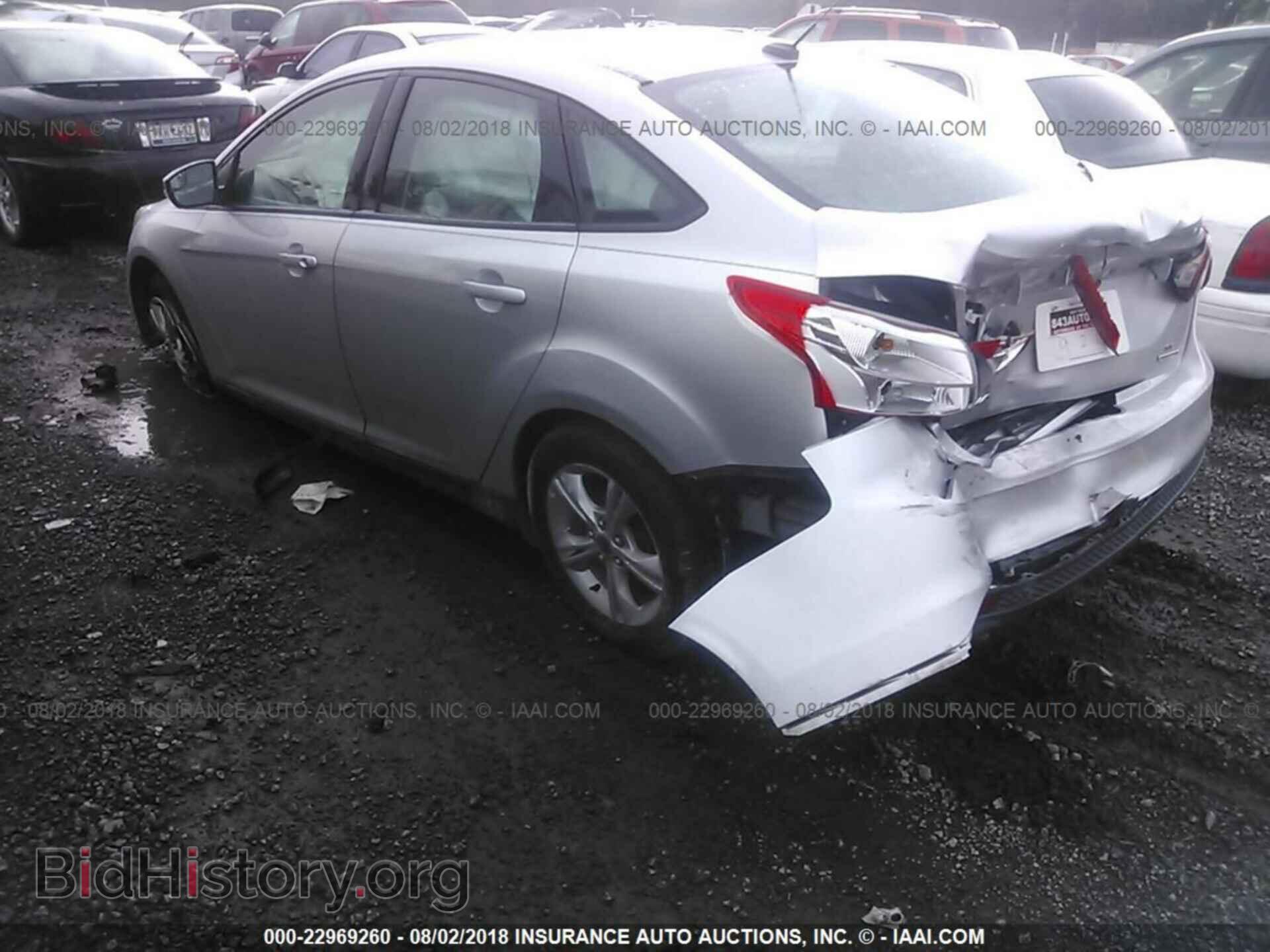 2014 Ford Focus - VIN: 1FADP3F25EL260266 - Фото 3