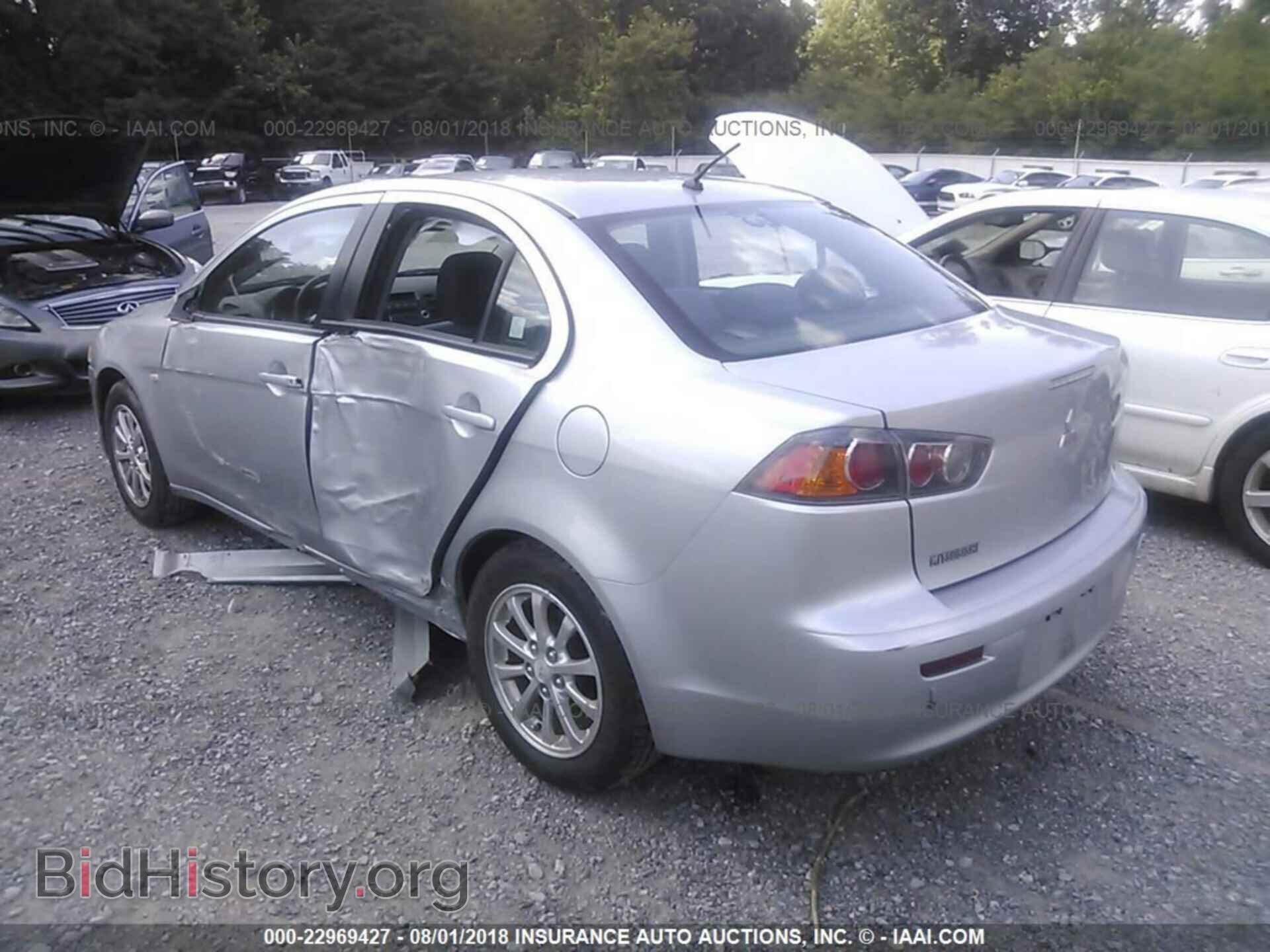 2011 Mitsubishi Lancer - VIN: JA32U2FU2BU046670 - Фото 3