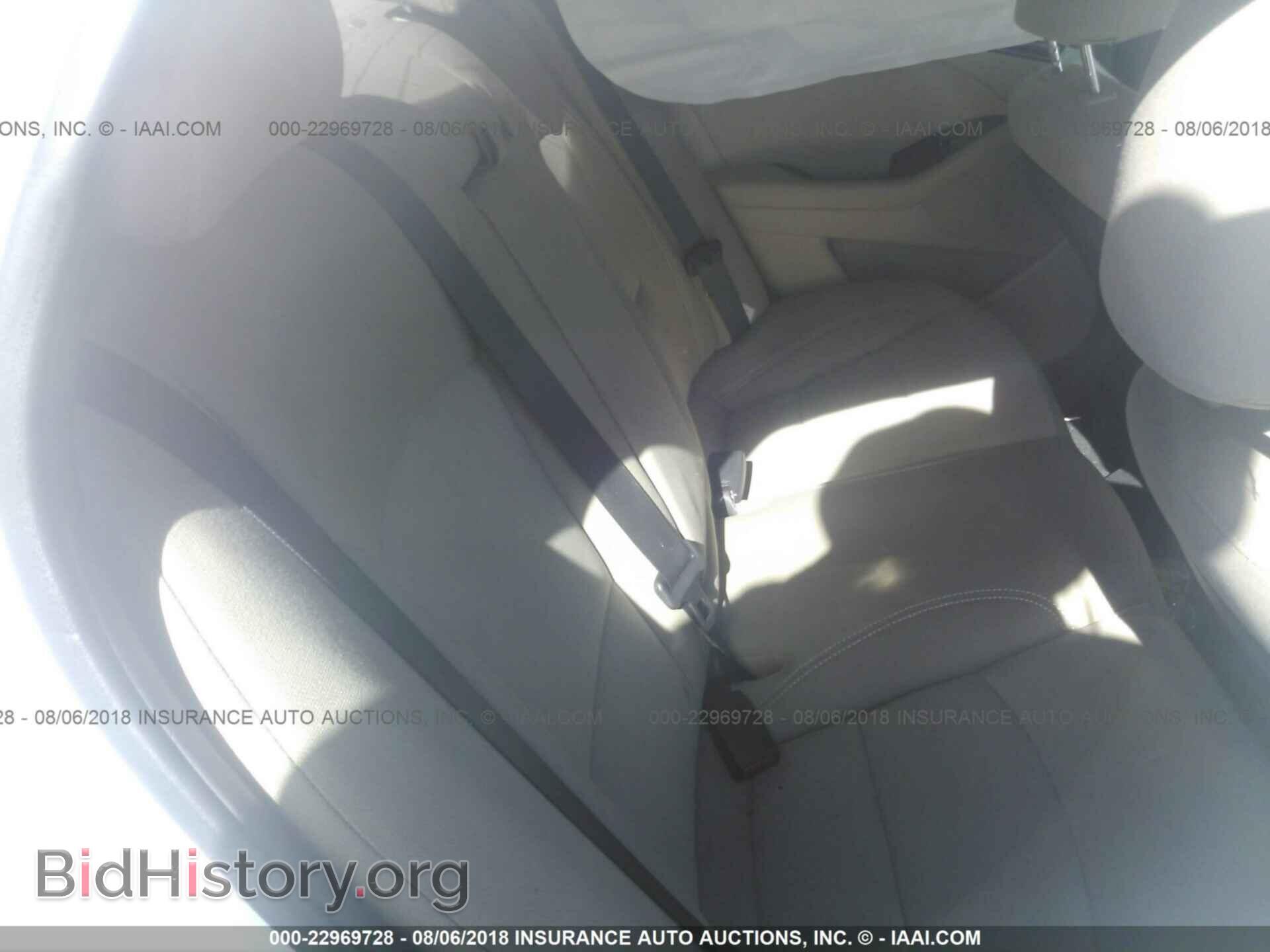 2012 Kia Optima - VIN: KNAGM4A71C5272793 - Photo 8