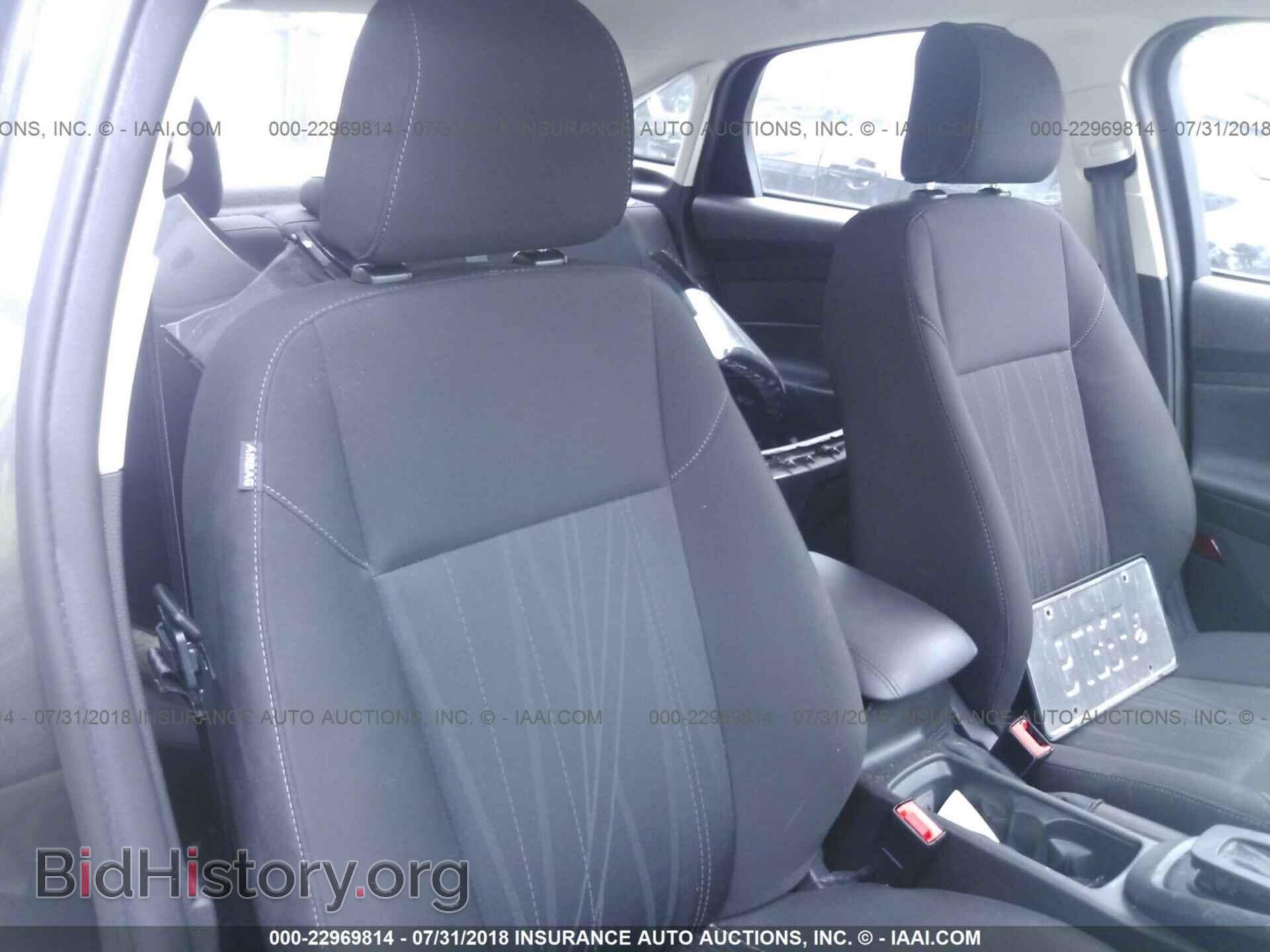 2016 Ford Focus - VIN: 1FADP3F20GL229090 - Фото 8
