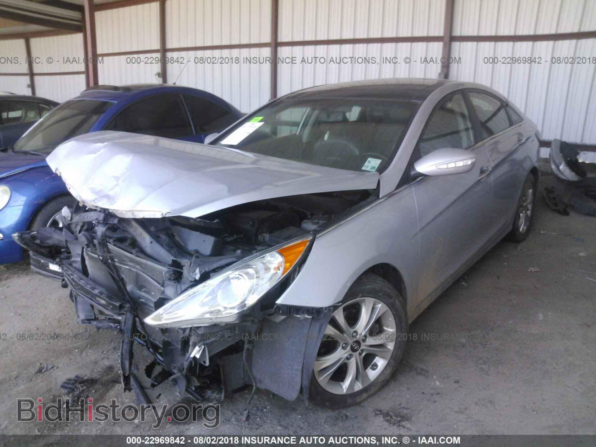 2012 Hyundai Sonata - VIN: 5NPEC4AC4CH481262 - Фото 2