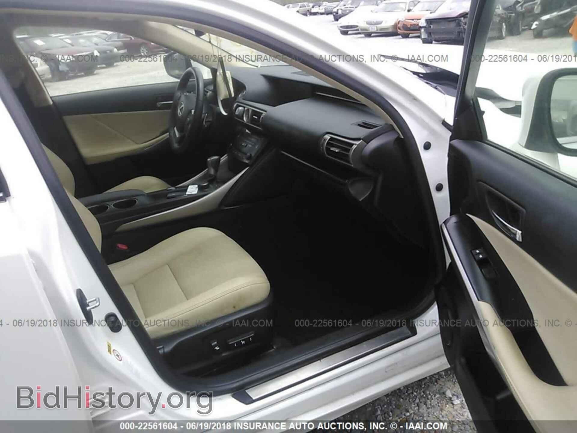 2014 LEXUS IS - VIN: JTHBF1D27E5021896 - Photo 5