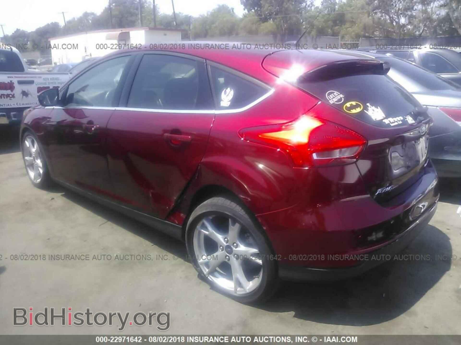 2016 Ford Focus - VIN: 1FADP3N23GL225519 - Фото 3