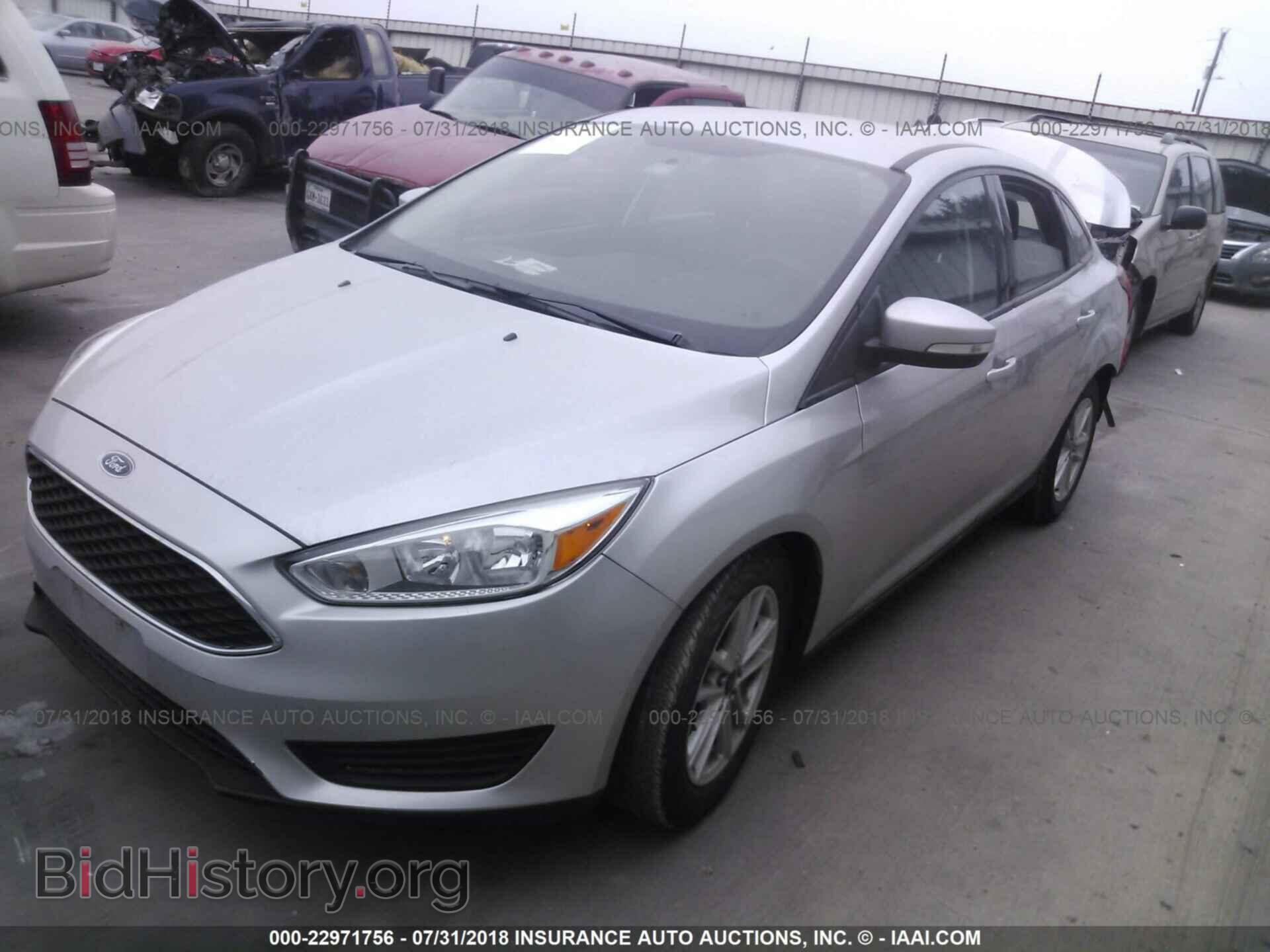 2016 Ford Focus - VIN: 1FADP3F21GL285054 - Фото 2