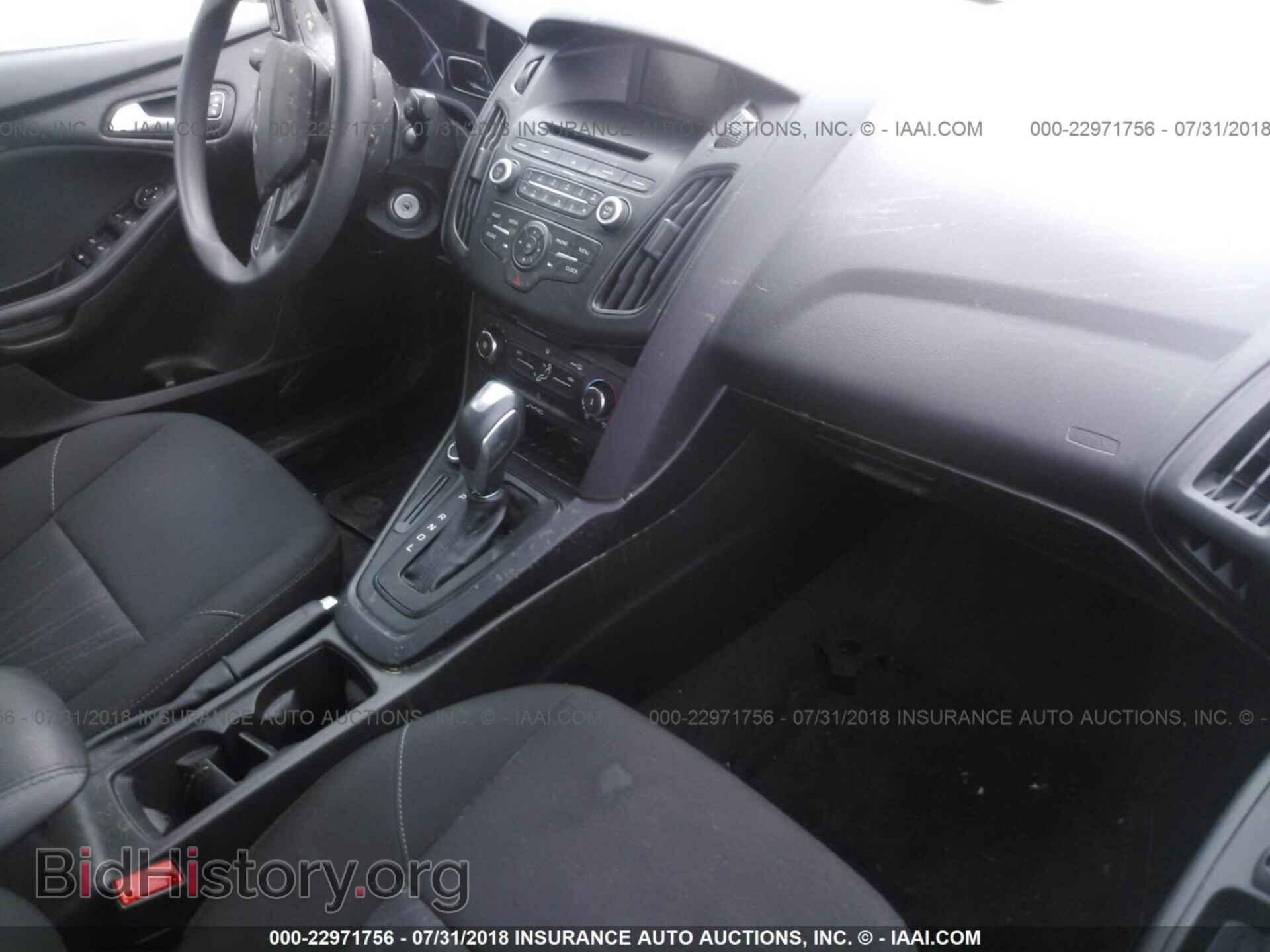 2016 Ford Focus - VIN: 1FADP3F21GL285054 - Фото 5