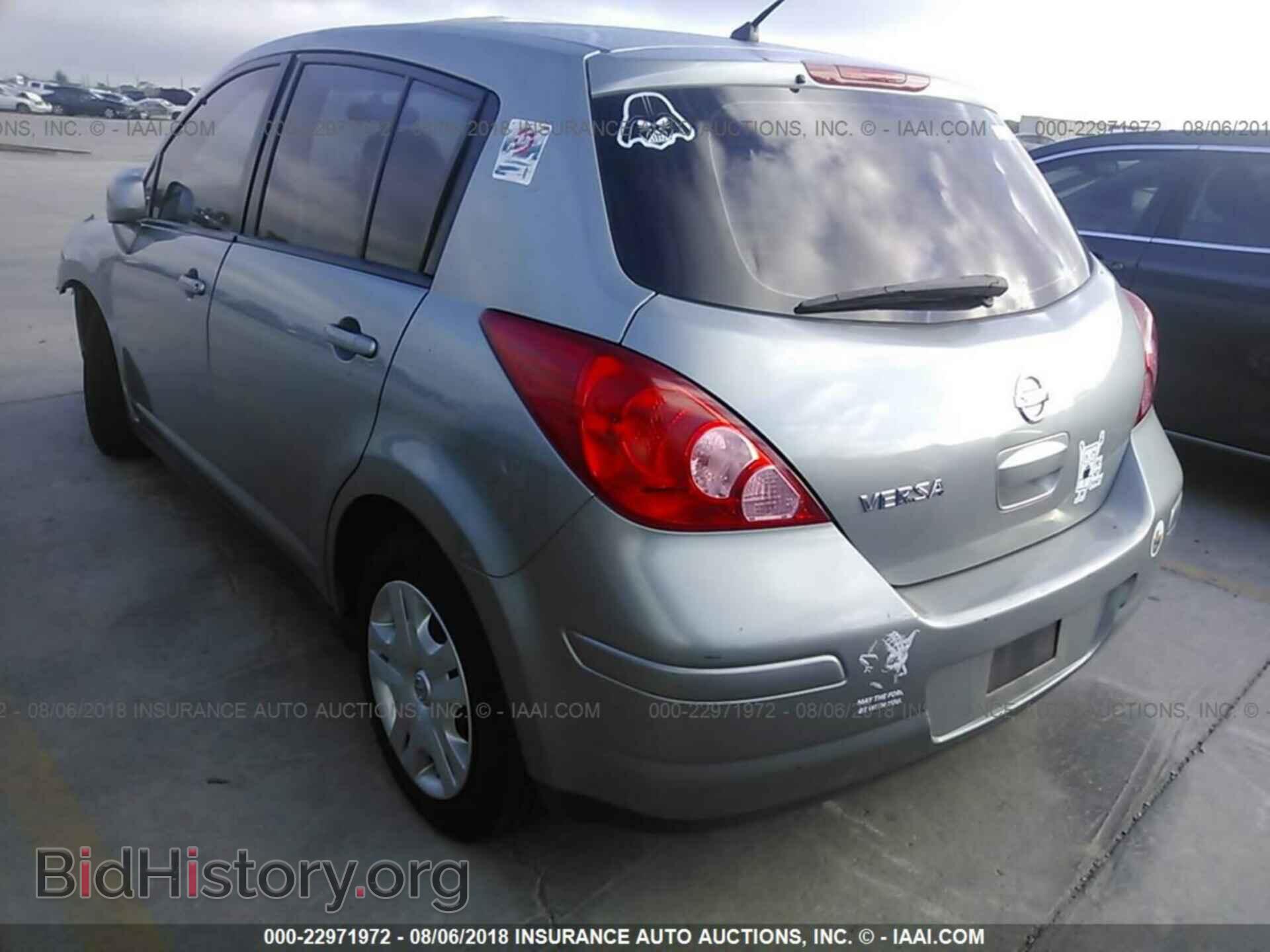 2011 Nissan Versa - VIN: 3N1BC1CP9BL464735 - Фото 3