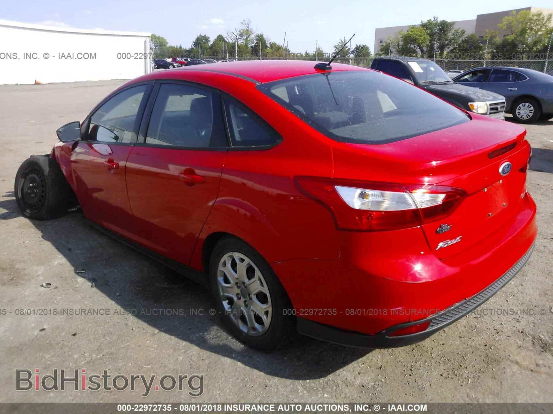 2012 Ford Focus - VIN: 1FAHP3F28CL235506 - Photo 3