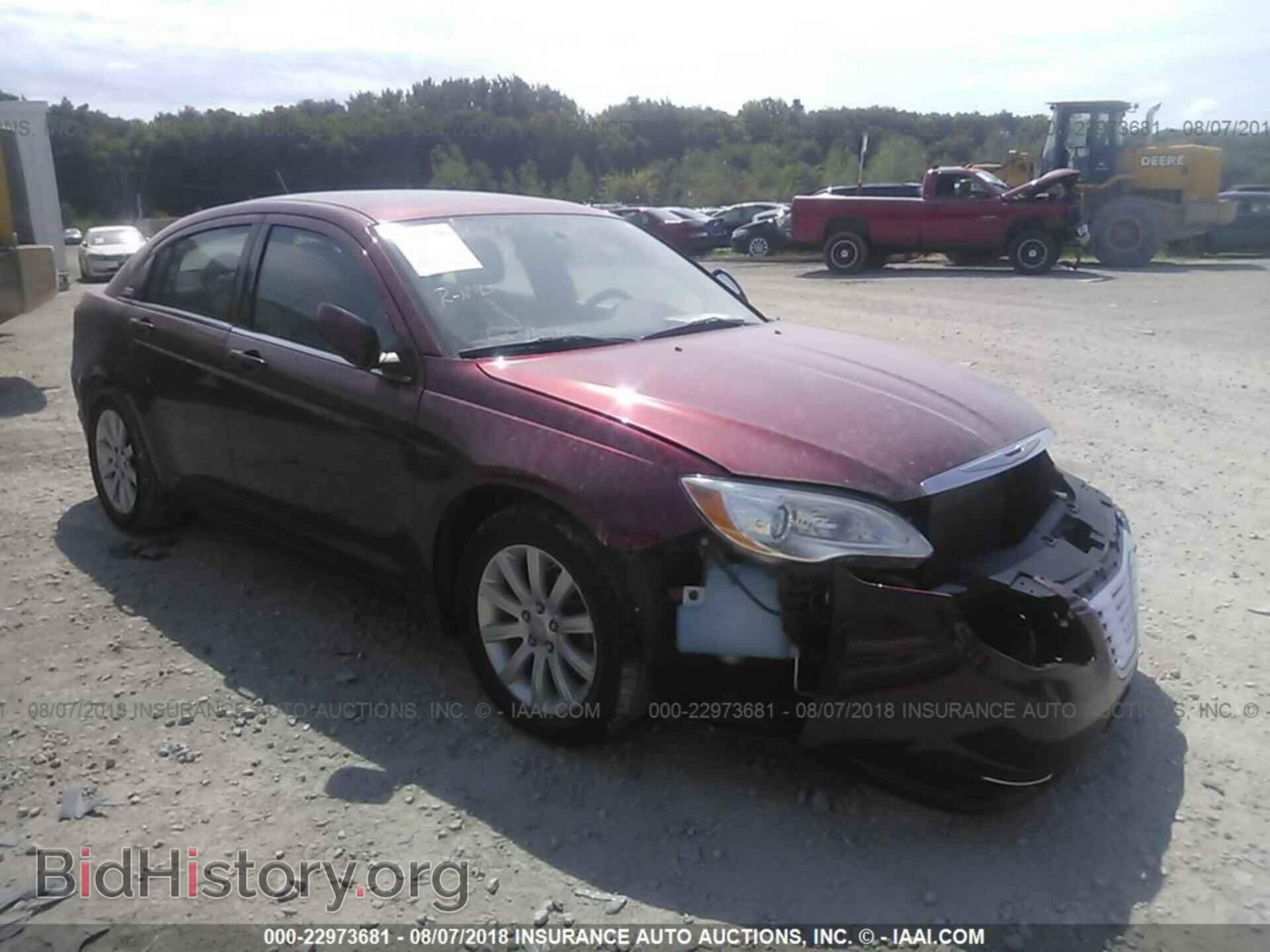 Фотография 1C3CCBBB8CN301562 - Chrysler 200 2012