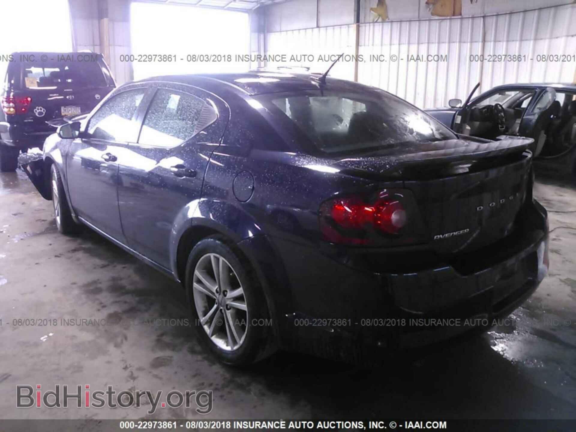 2012 Dodge Avenger - VIN: 1C3CDZAGXCN281298 - Photo 3
