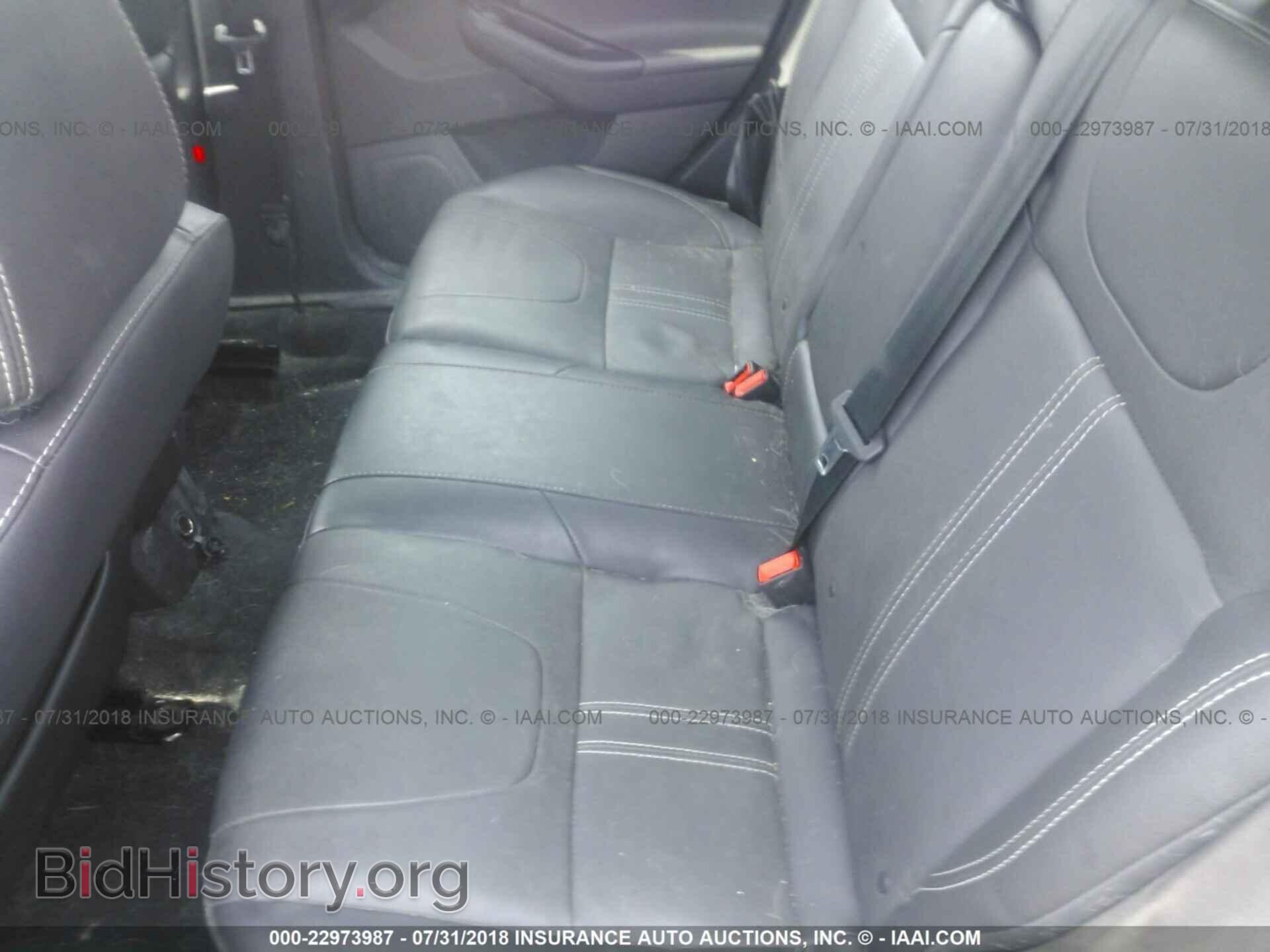 2014 Ford Focus - VIN: 1FADP3F26EL103720 - Photo 8