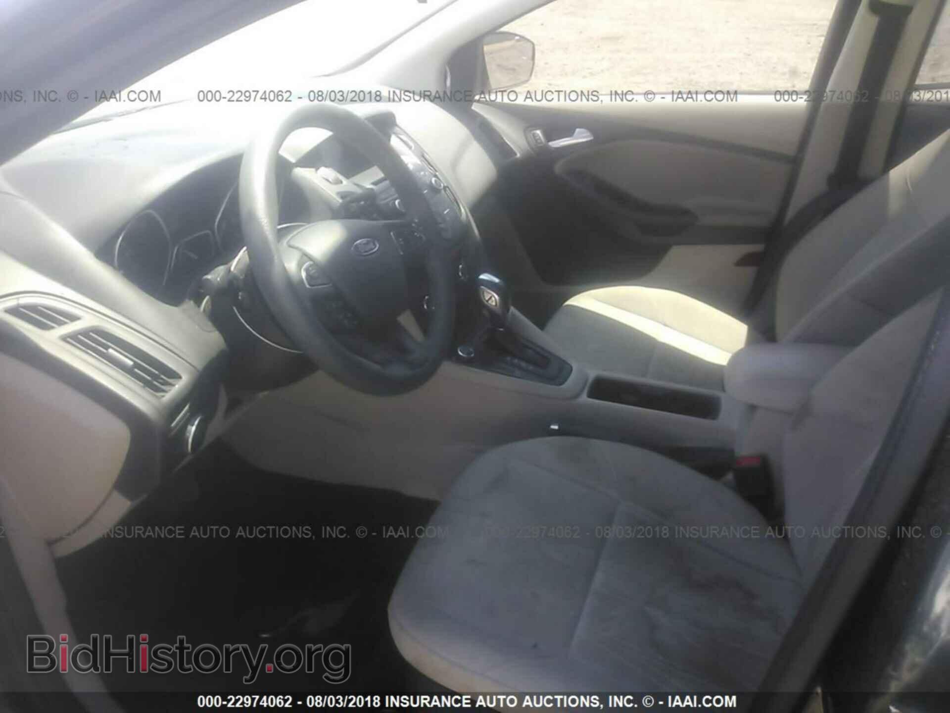 2015 Ford Focus - VIN: 1FADP3F2XFL211100 - Фото 5
