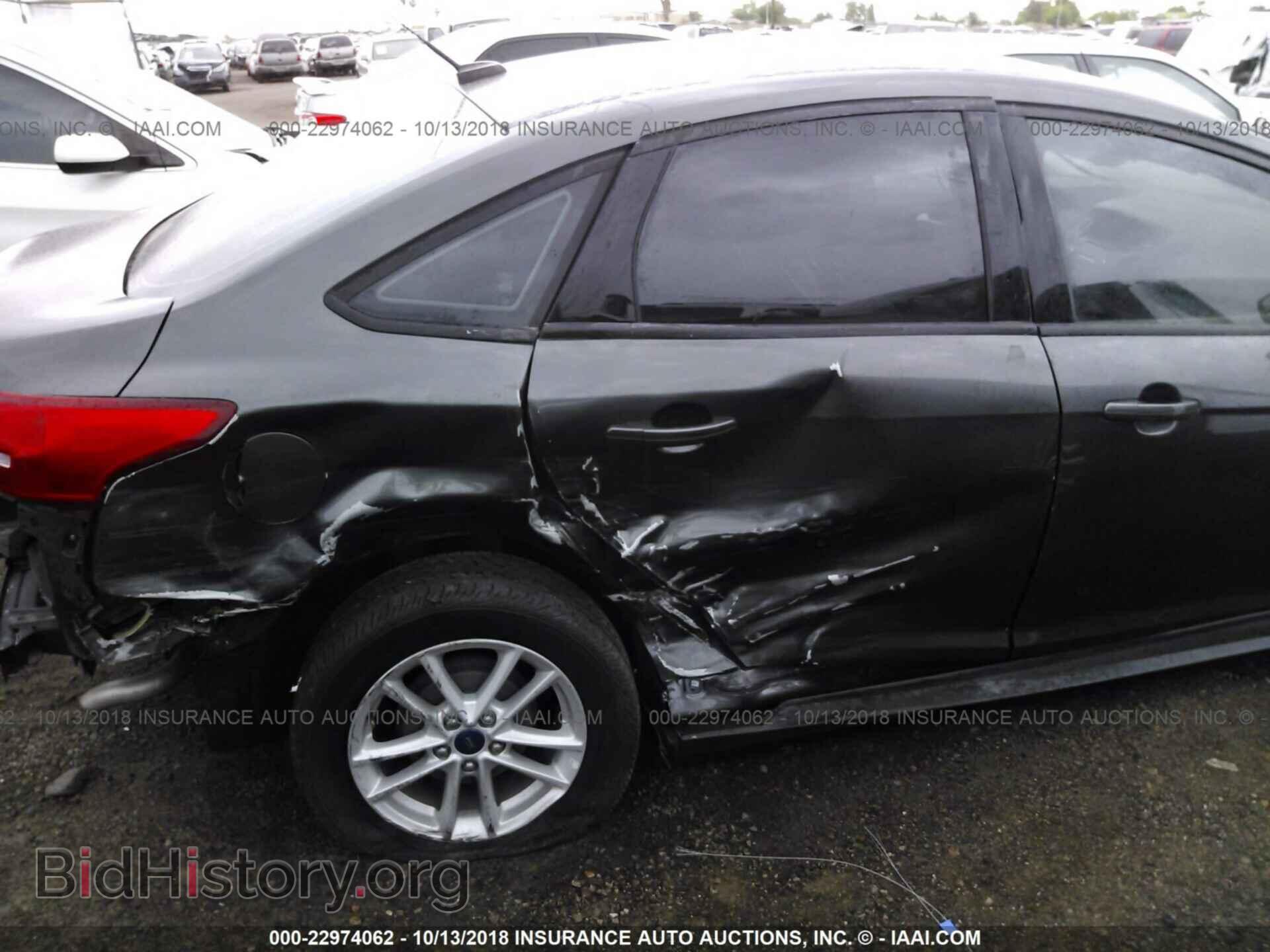 2015 Ford Focus - VIN: 1FADP3F2XFL211100 - Фото 6