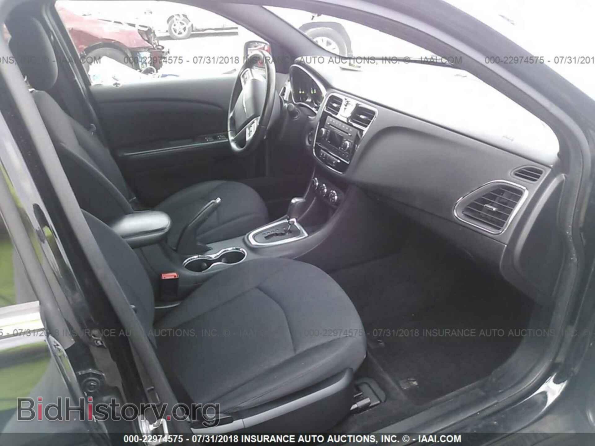 2013 Chrysler 200 - VIN: 1C3CCBBB5DN706232 - Photo 5