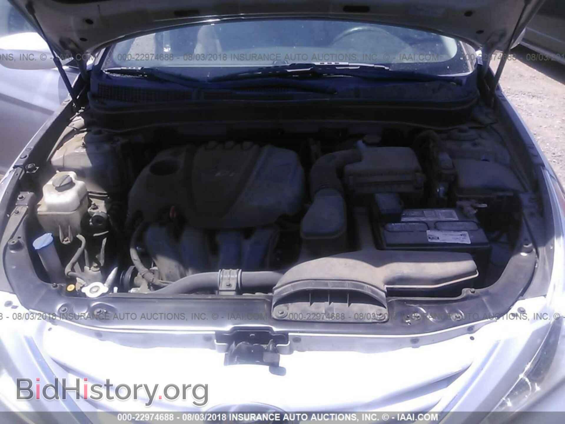 2012 Hyundai Sonata - VIN: 5NPEB4ACXCH437298 - Photo 10