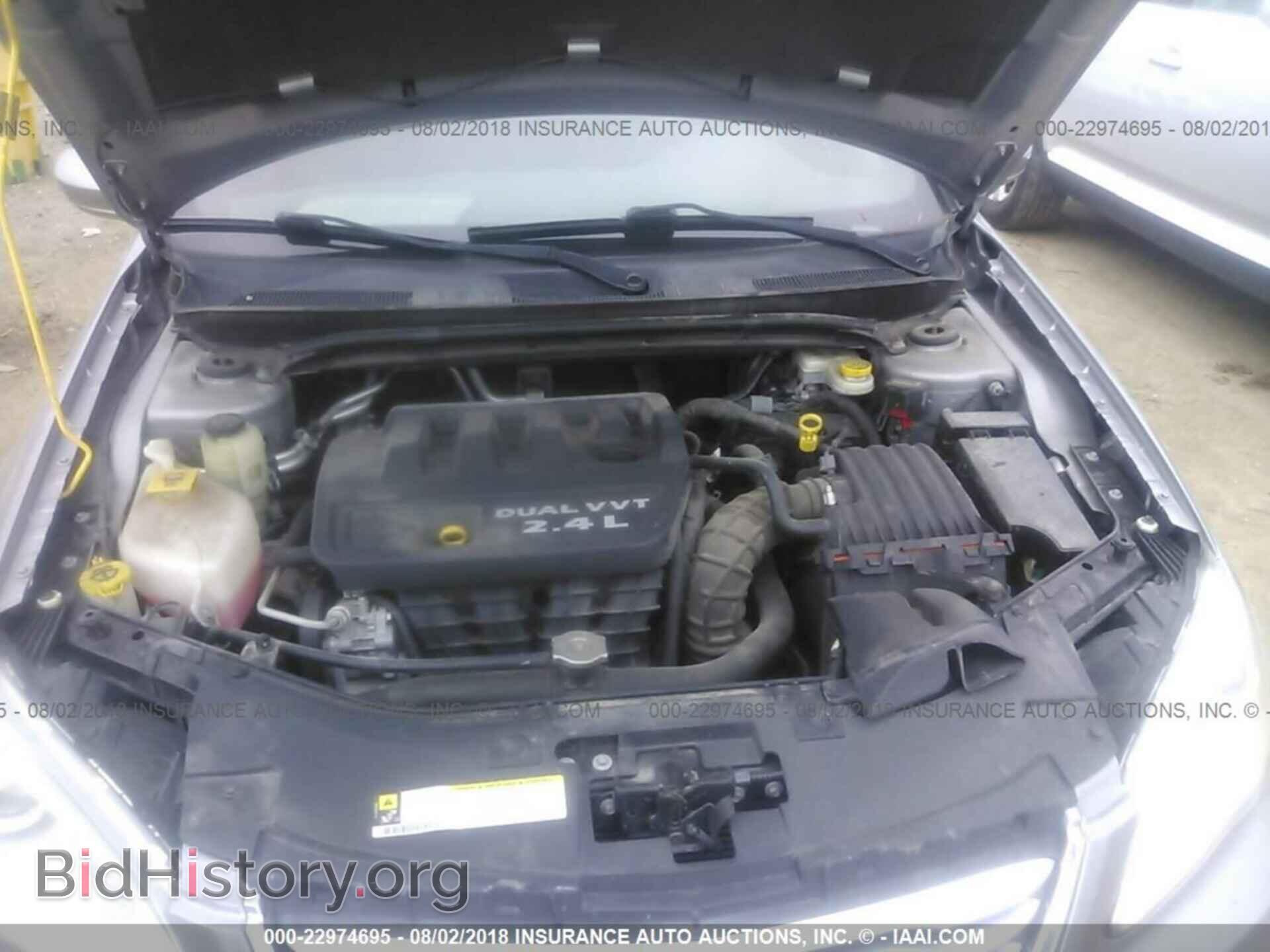 2013 Chrysler 200 - VIN: 1C3CCBAB7DN735314 - Photo 10