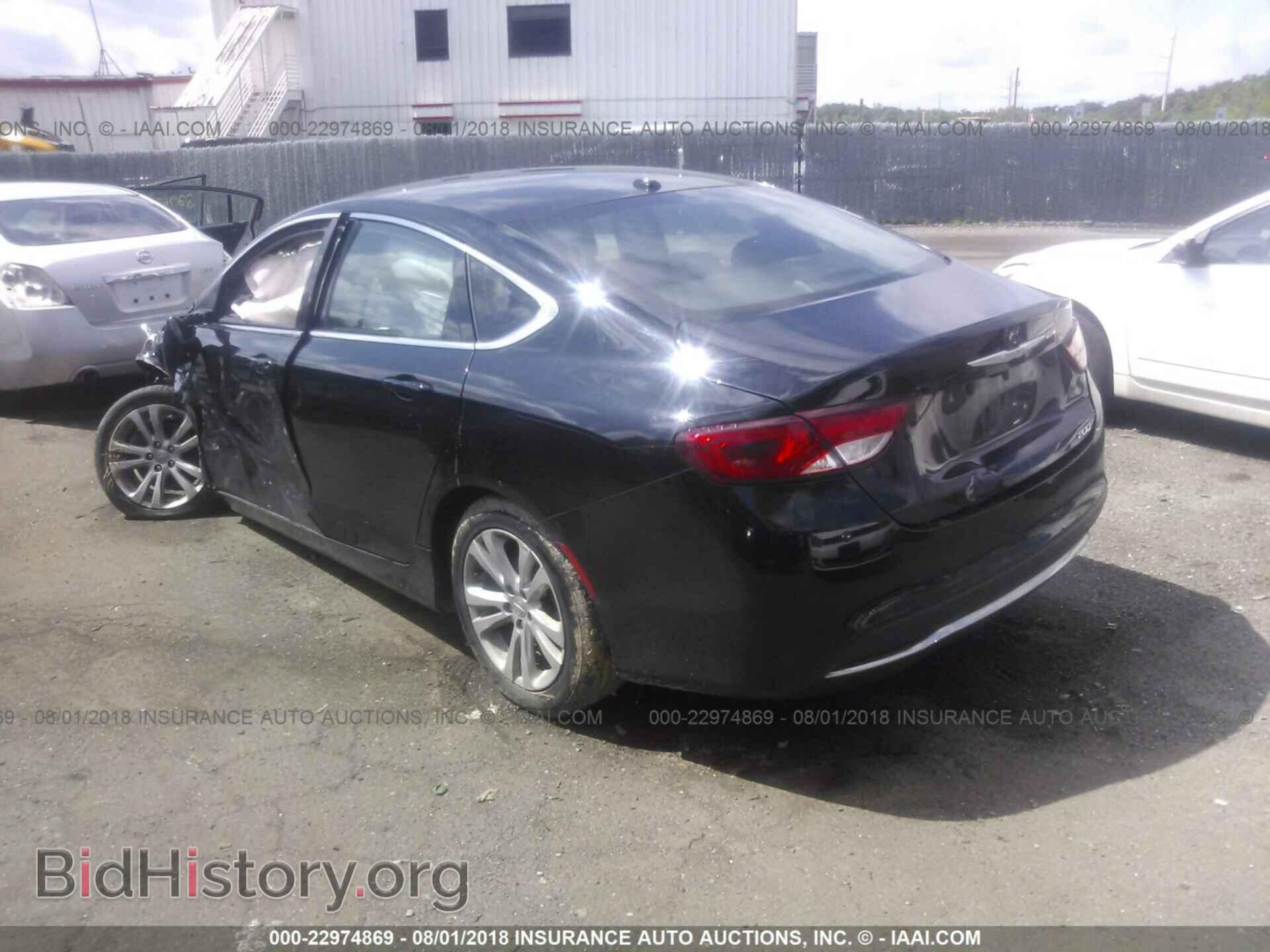 2015 Chrysler 200 - VIN: 1C3CCCAB2FN616496 - Photo 3