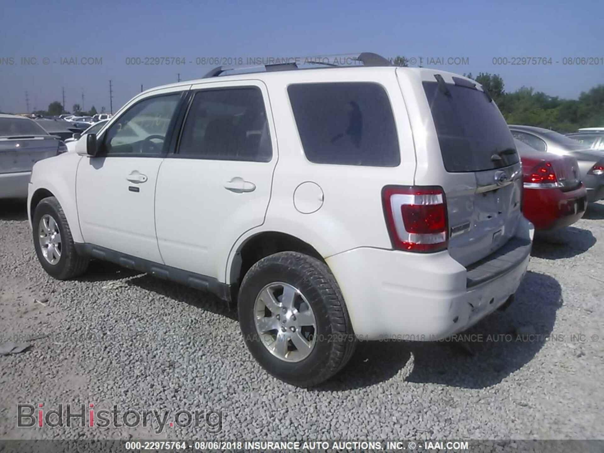 2011 Ford Escape - VIN: 1FMCU0EG2BKB11952 - Фото 3